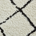 Durham Berber White Diamond Shaggy Rug