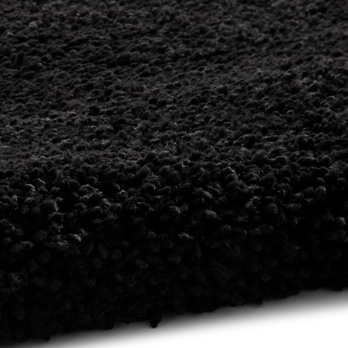 Roswell Black Stain Resistant Shaggy Rug