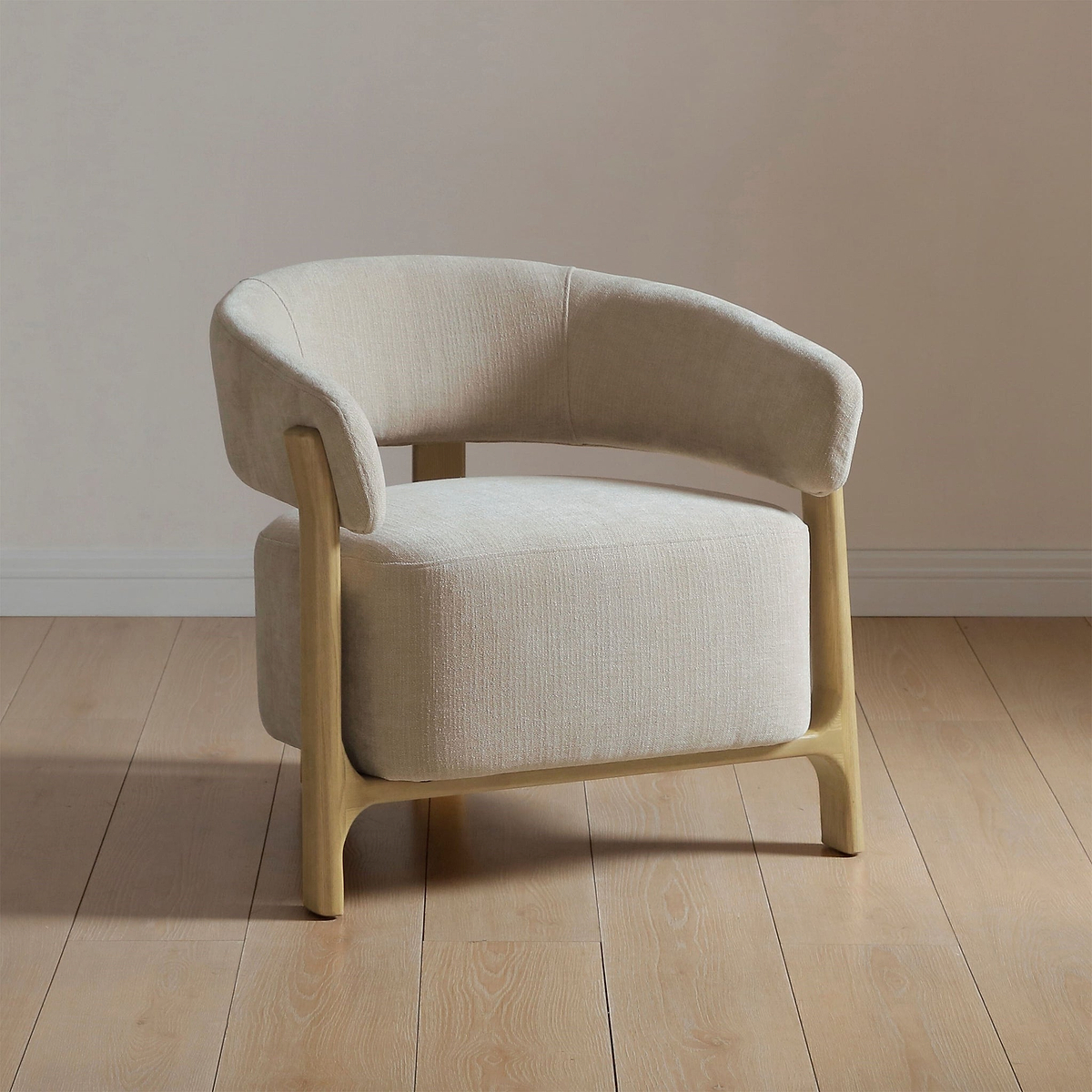 Sorelle Curved Accent Chair Taupe from Roseland Furniture