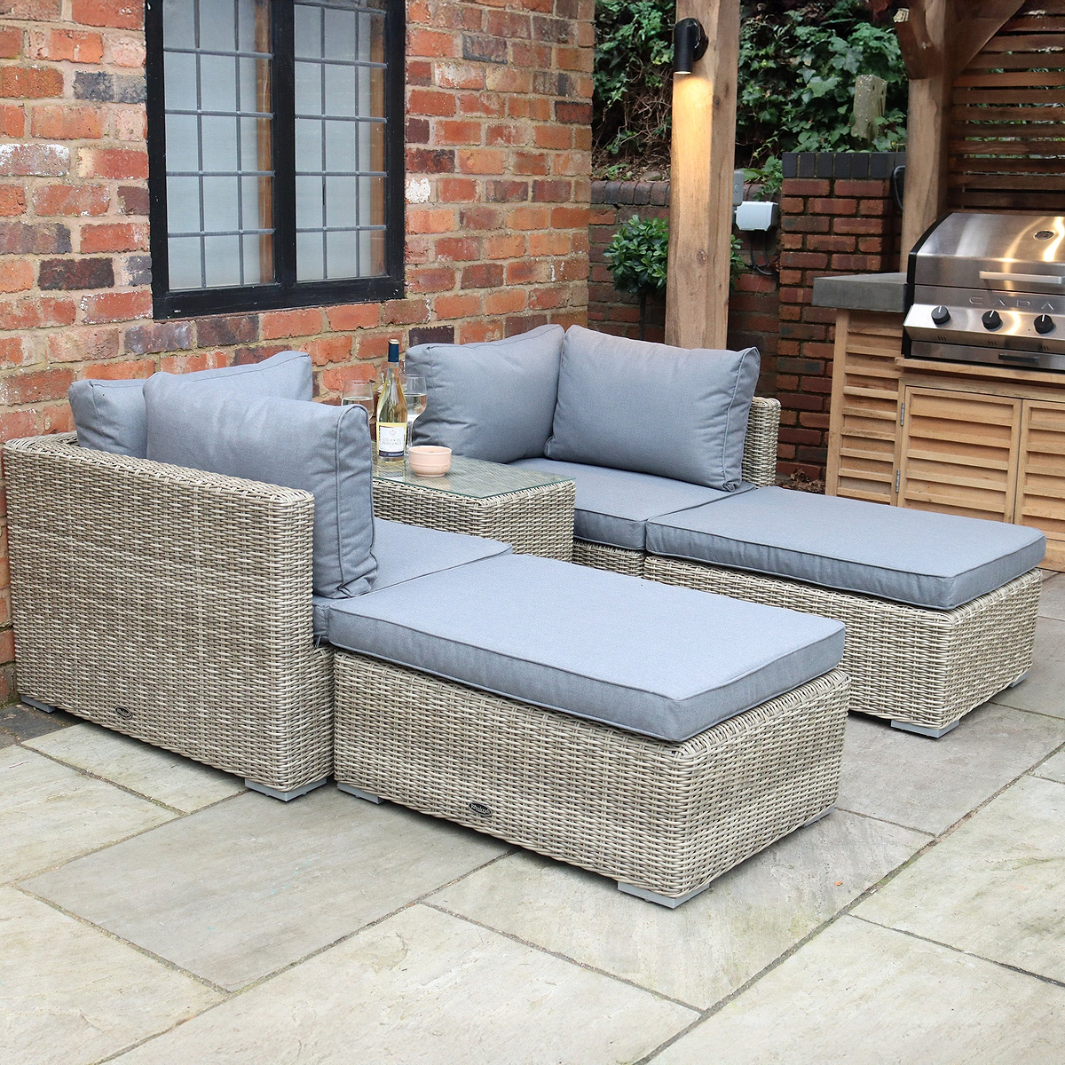 Wentworth 4 Seat Multi Position Relaxer Set from Roseland Furniture