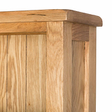 top oak corner of the Surrey Oak Large Bookcase by Roseland Furniture