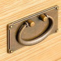 Surrey Oak 2 Over 3 Chest of Drawers - Close up of handle