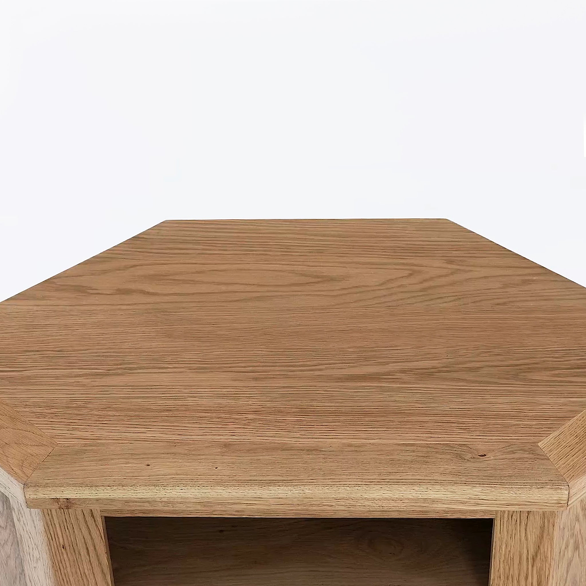 Zelah Oak Corner TV Stand - Close up of top
