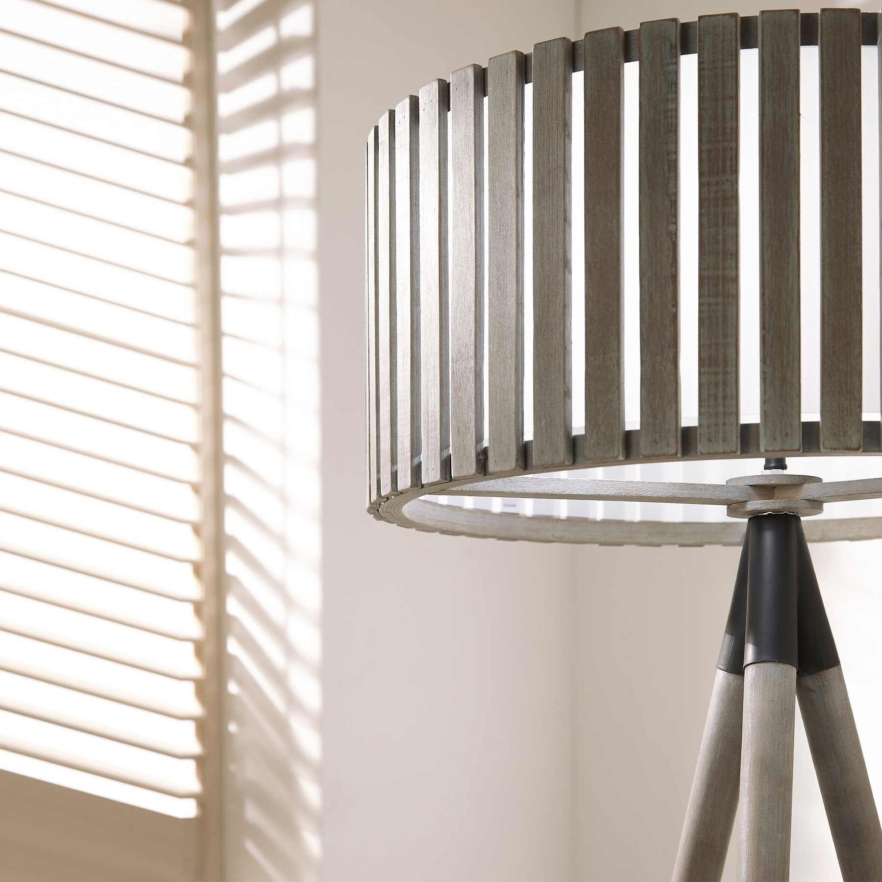 Rabanne Antique Wood Slat Tripod Floor Lamp close up