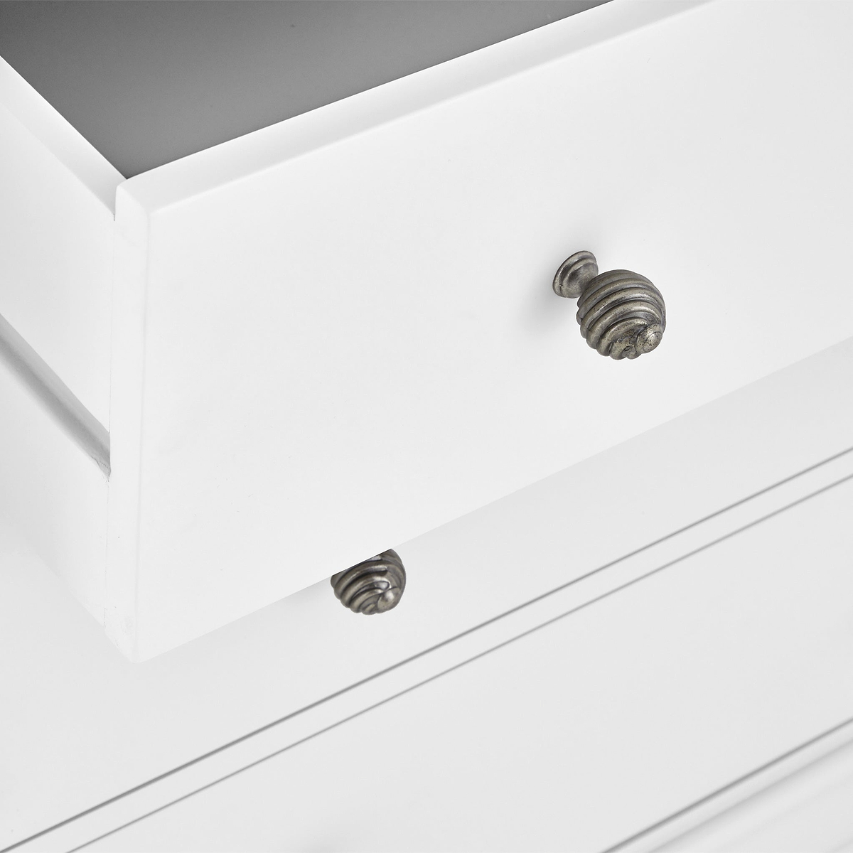 Porter White 2 Over 3 Chest of Drawers