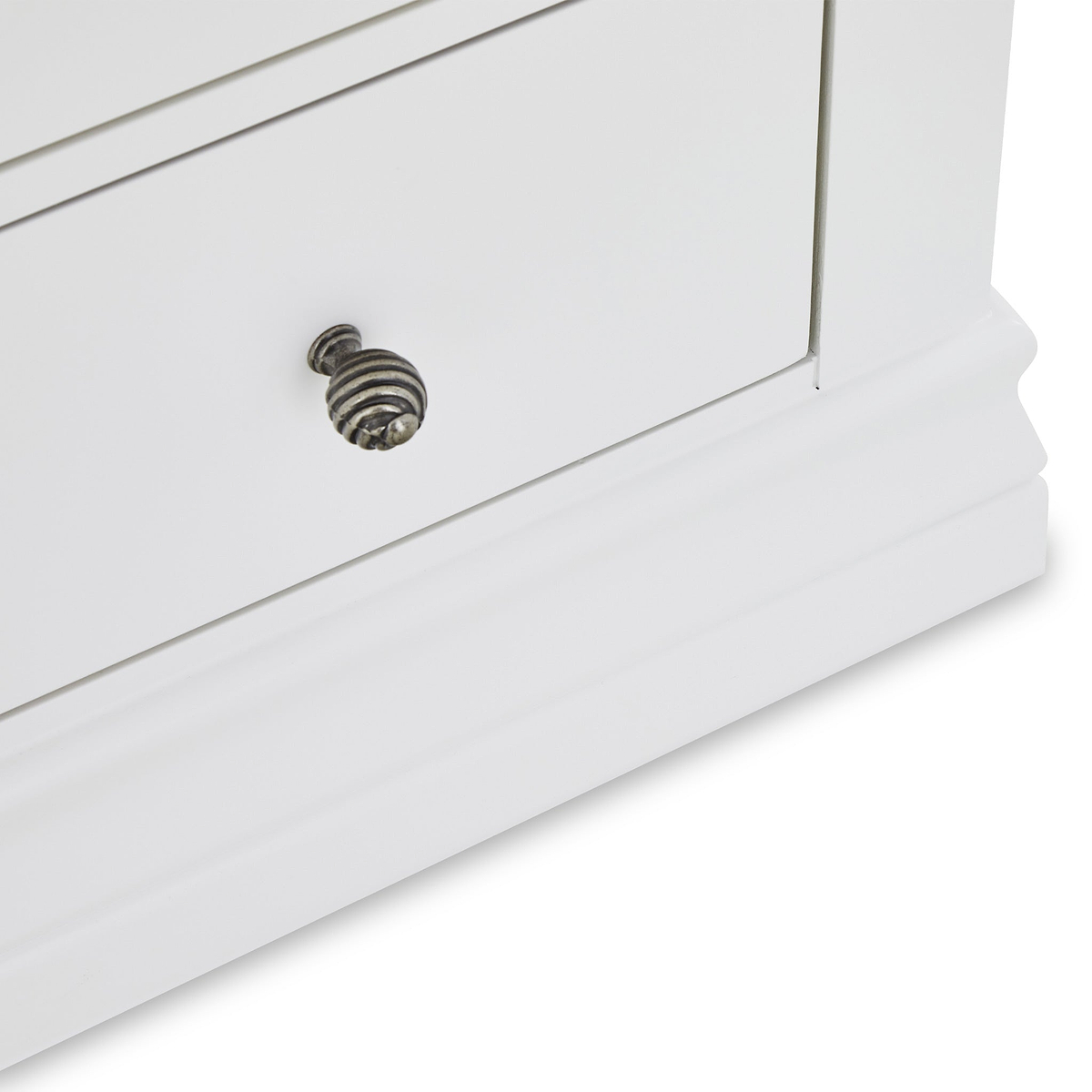 Porter White 2 Over 3 Chest of Drawers