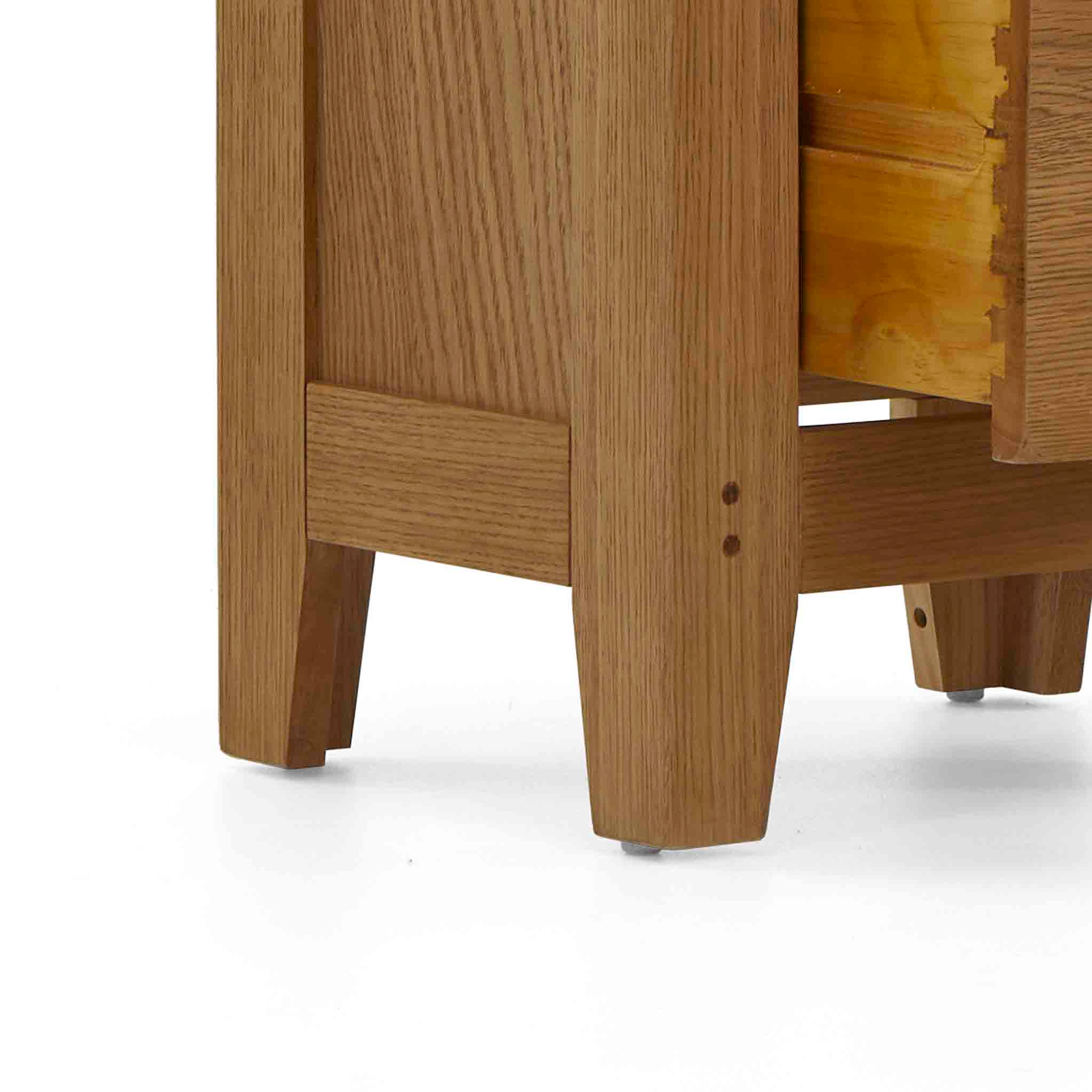 Broadway Oak Narrow Bedside Table