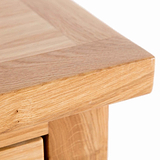 London Oak close up