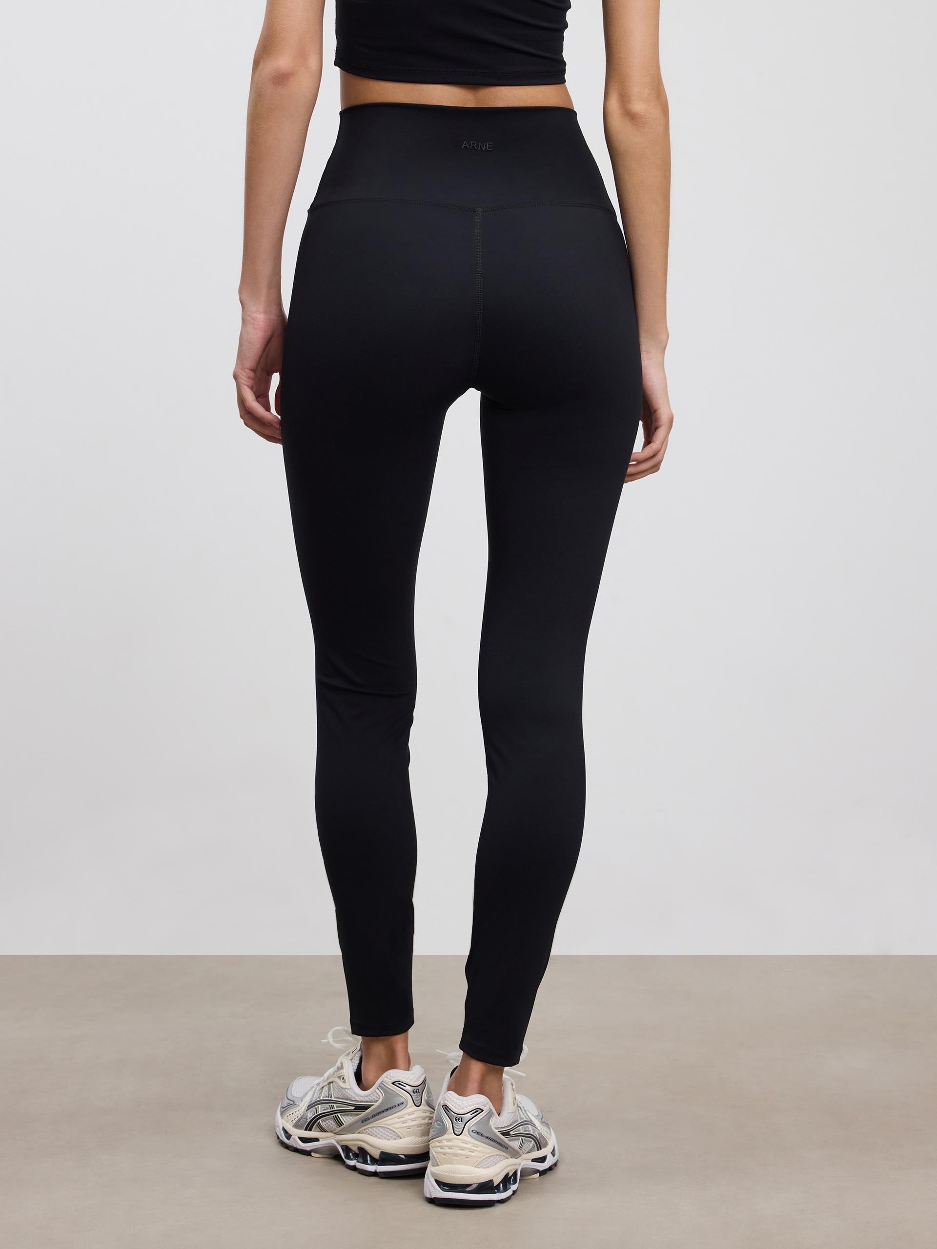 Womens Active Legging in Black