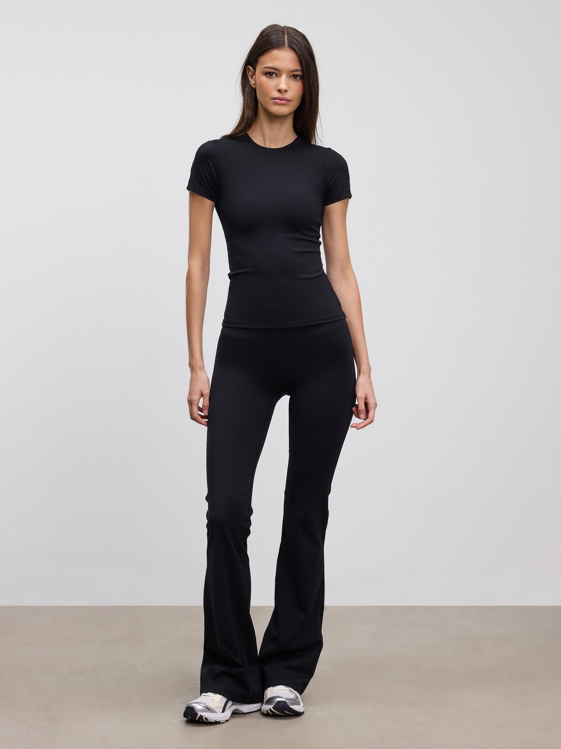 Womens Active Flared Legging in Black