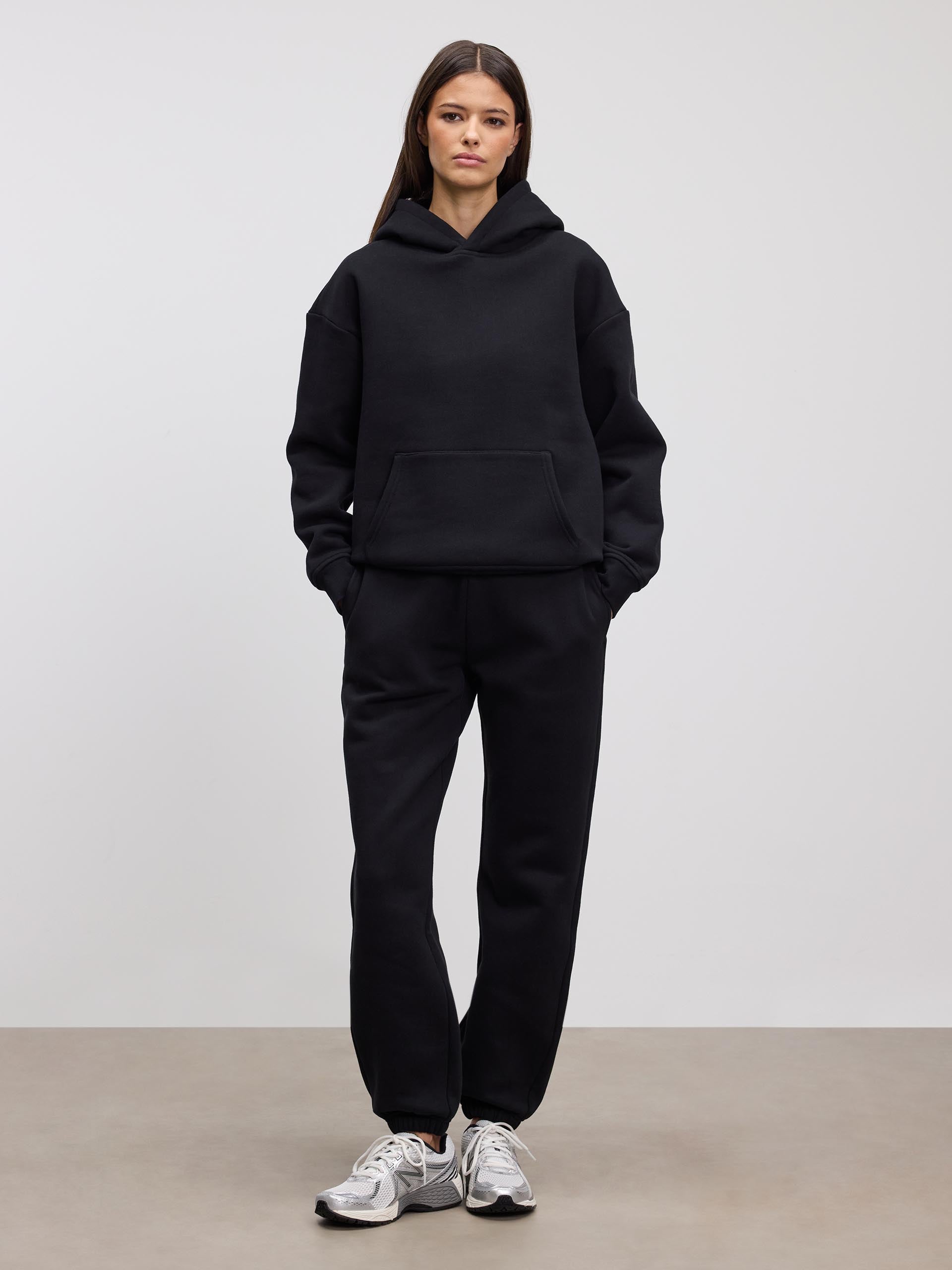 Womens Relaxed Hoodie in Black
