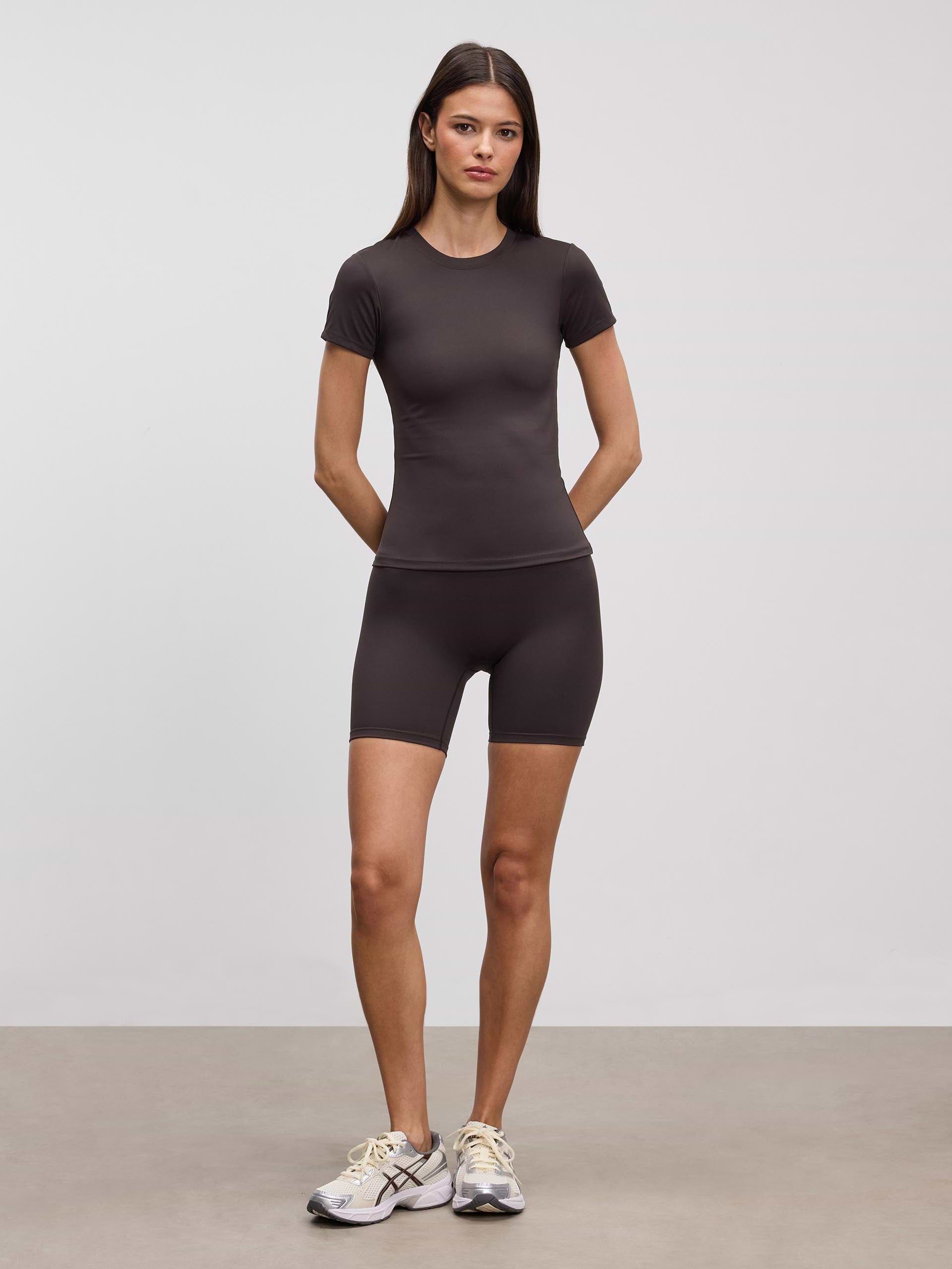 Womens Active Short in Brown