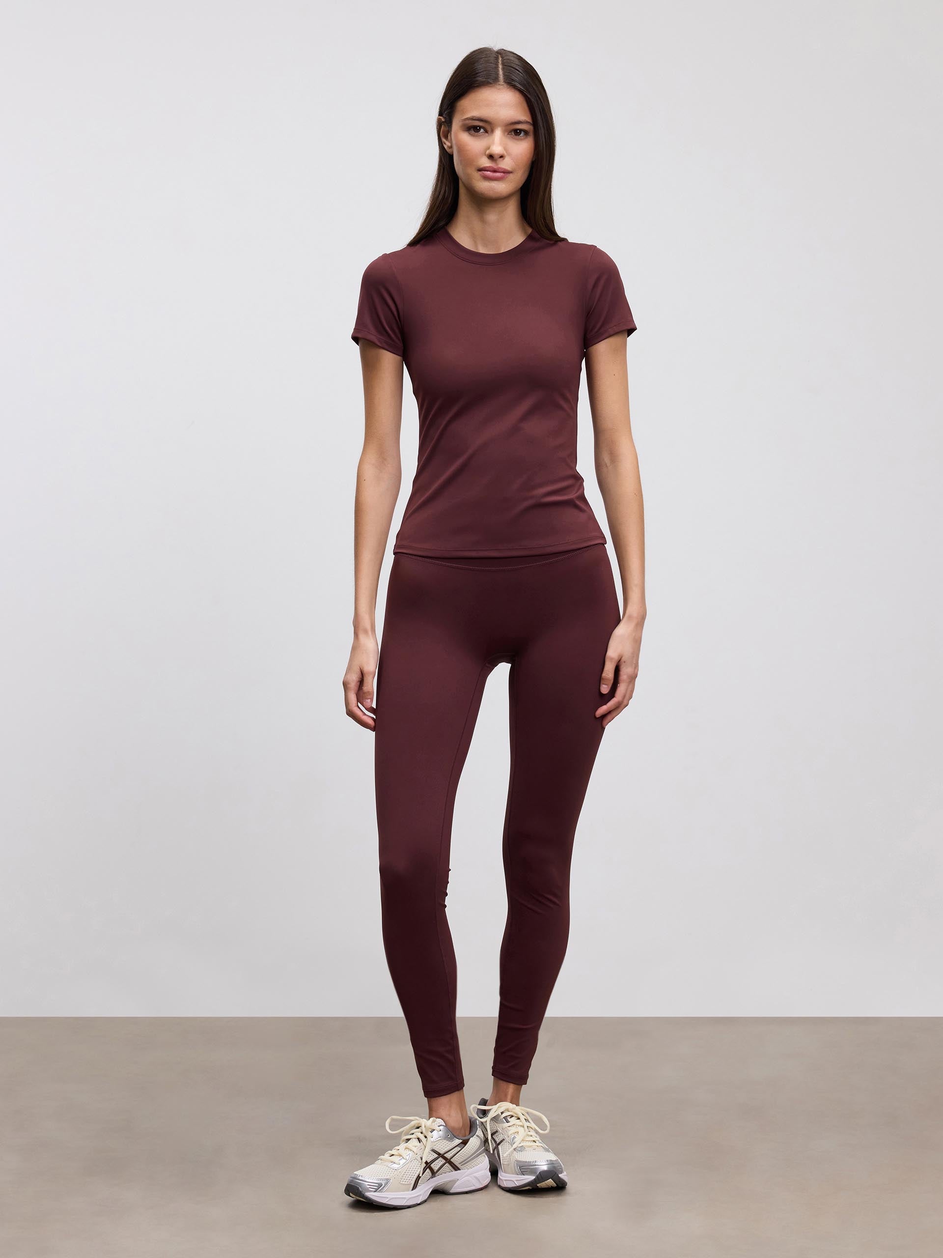 Womens Active T-Shirt in Burgundy