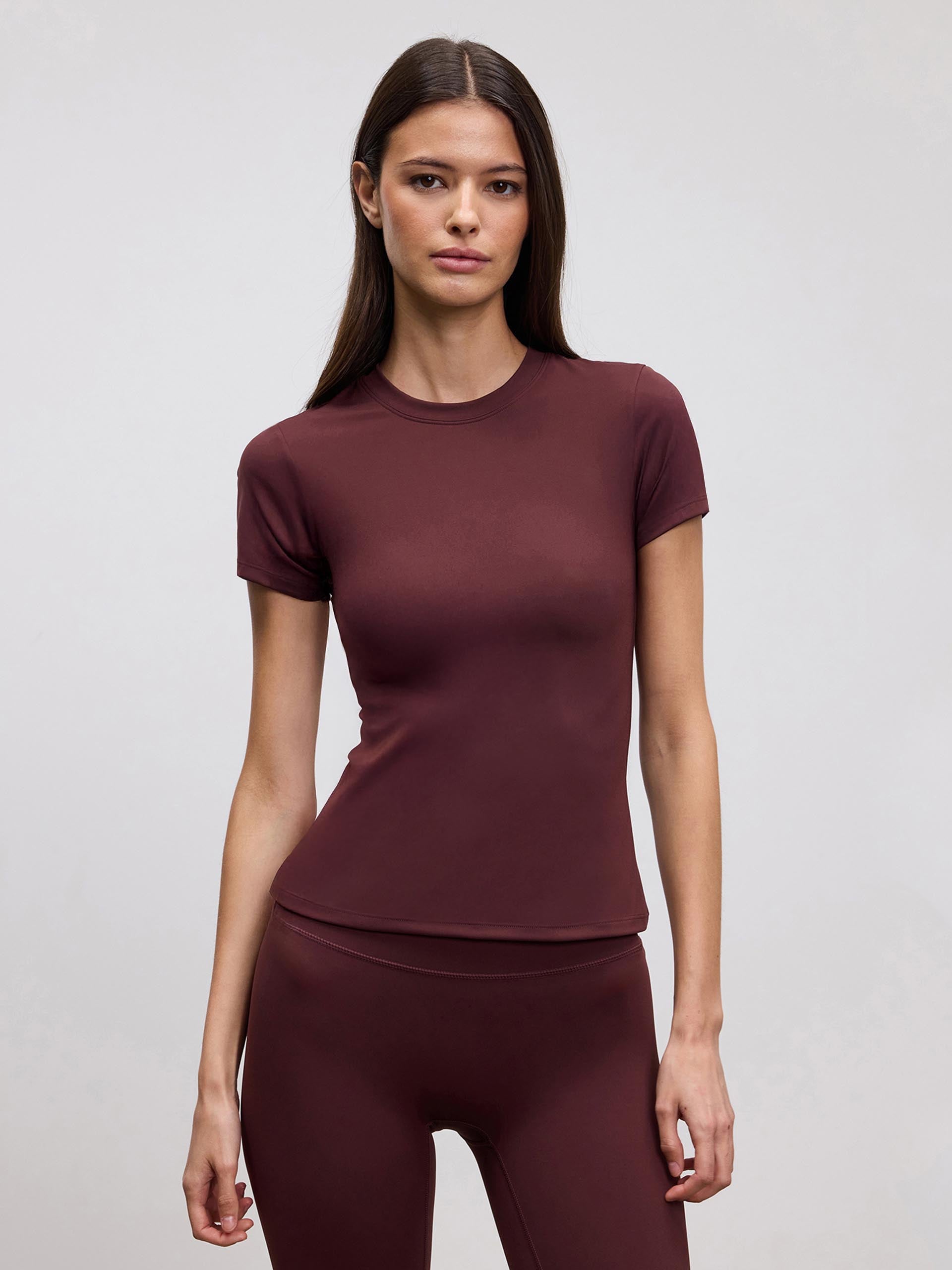 Womens Active T-Shirt in Burgundy