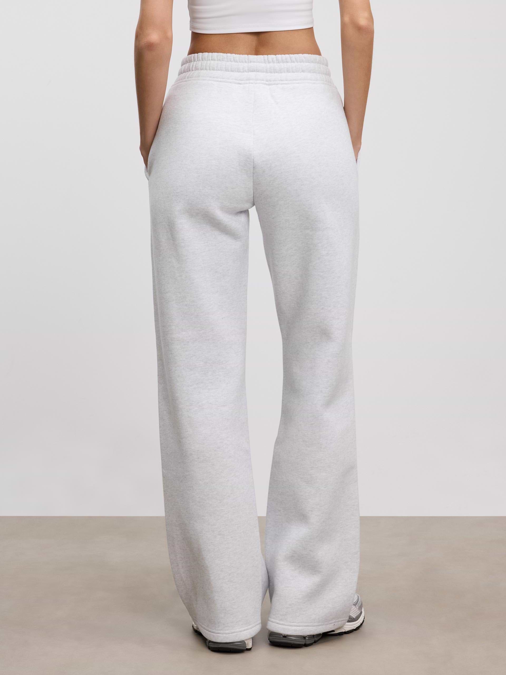 Womens Relaxed Straight Leg Jogger in Marl Grey