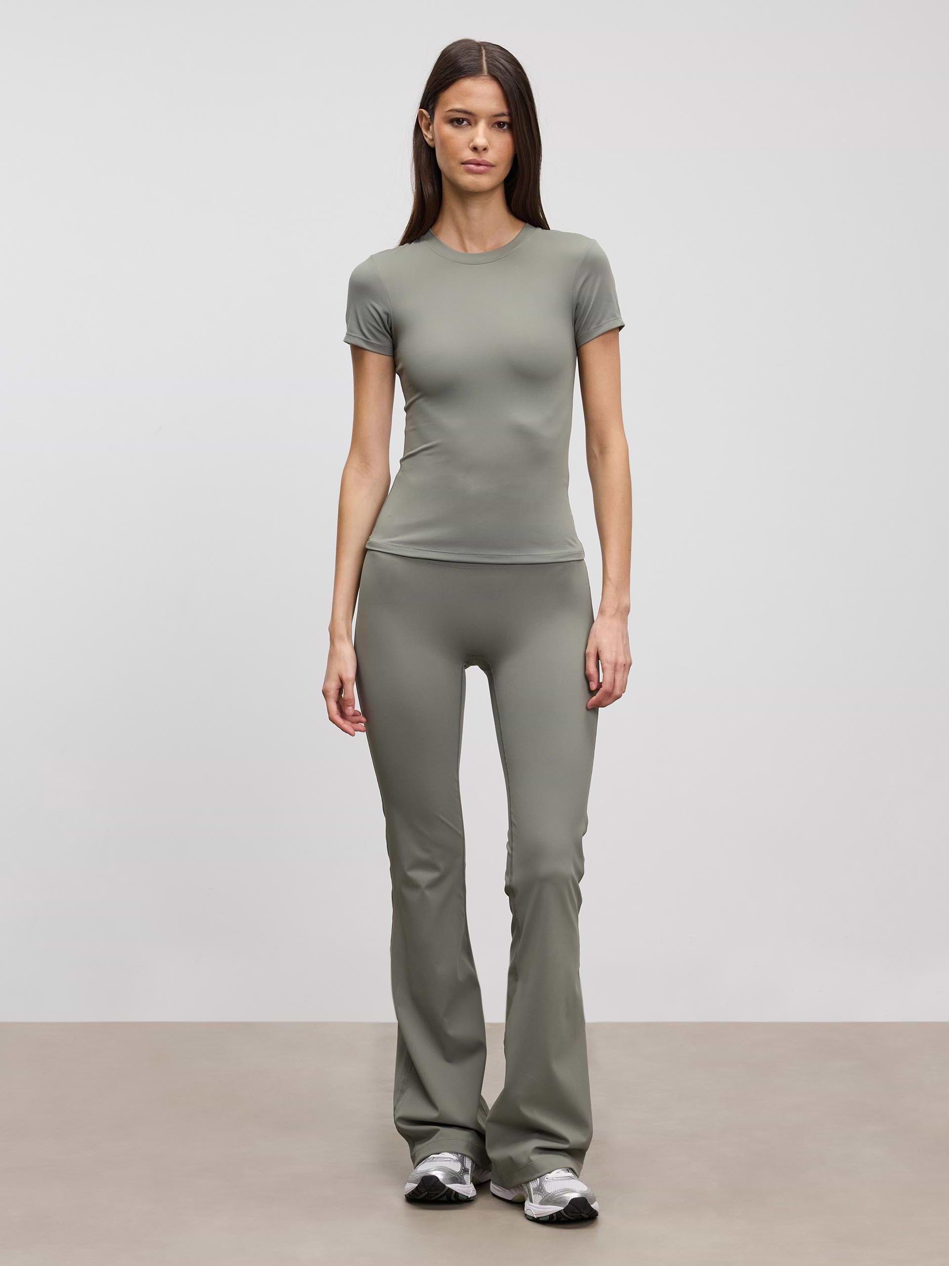 Womens Active Flared Legging in Sage