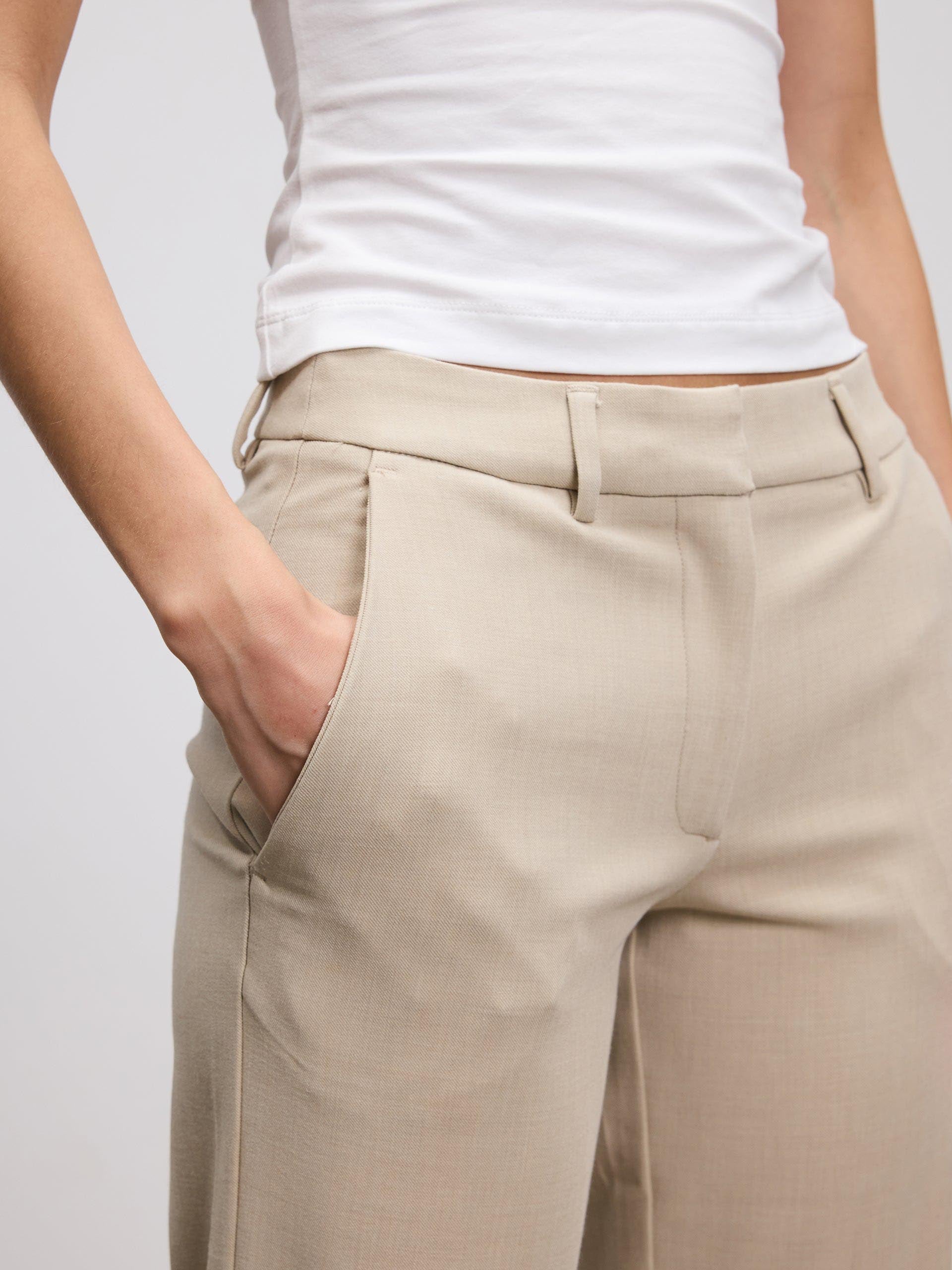 Womens Smart Tailored Trouser in Stone