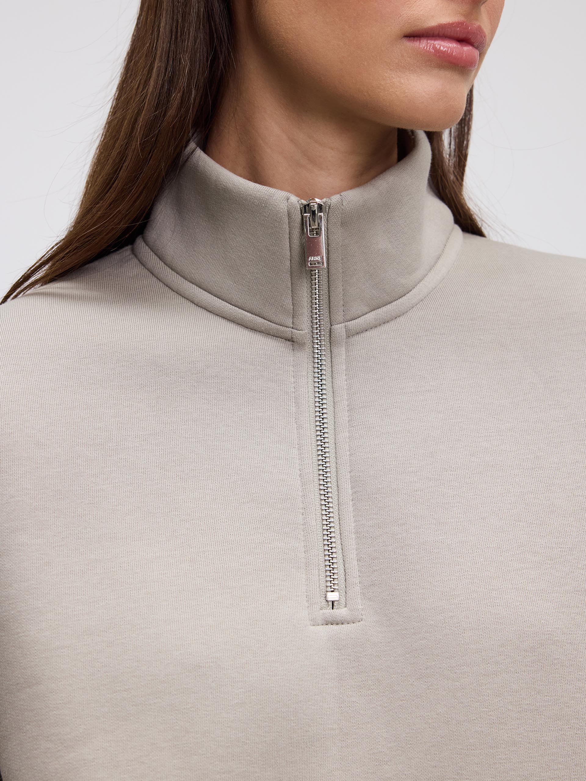 Womens Neoprene Half Zip in Dark Stone