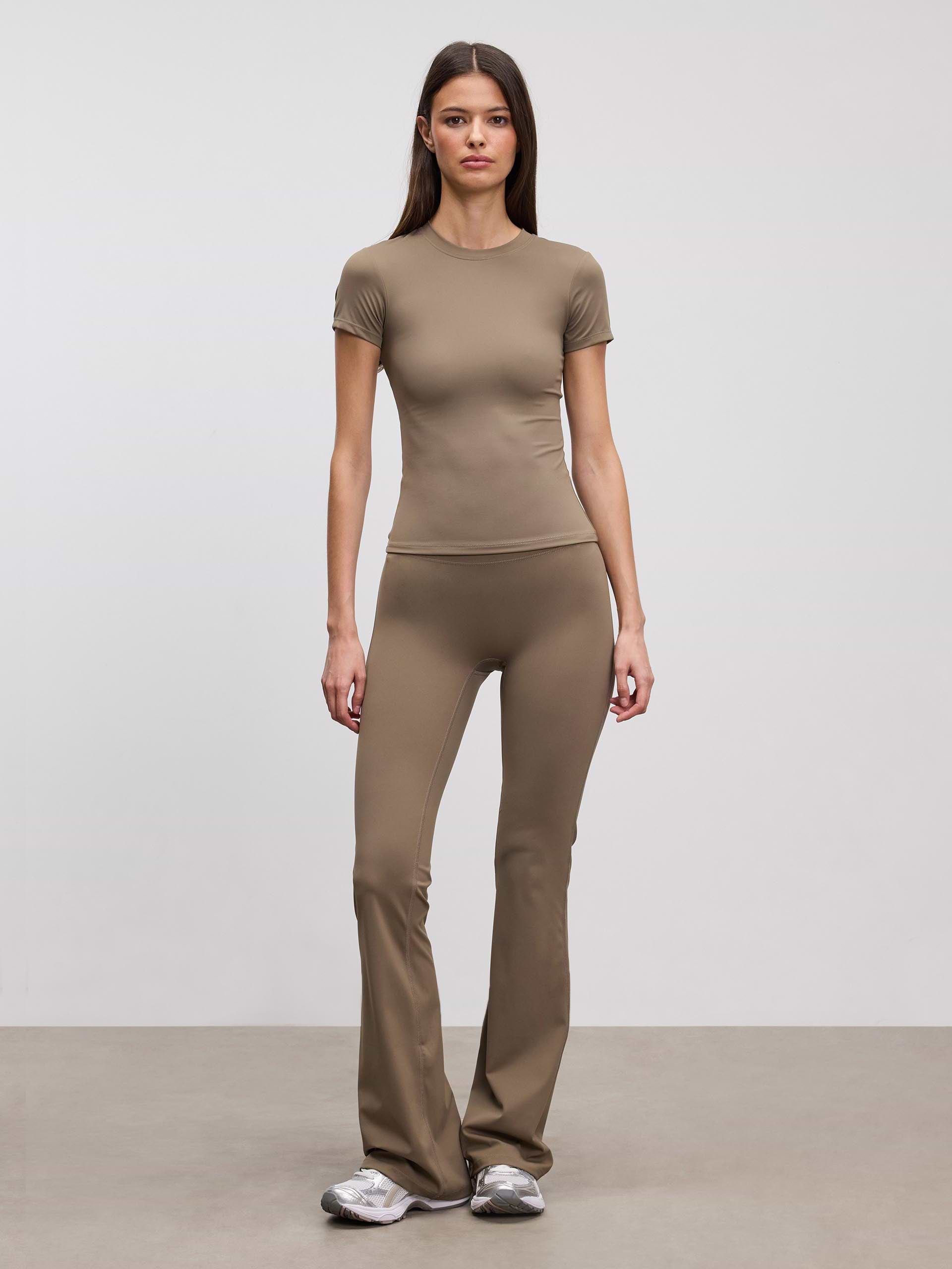 Womens Active T-Shirt in Taupe