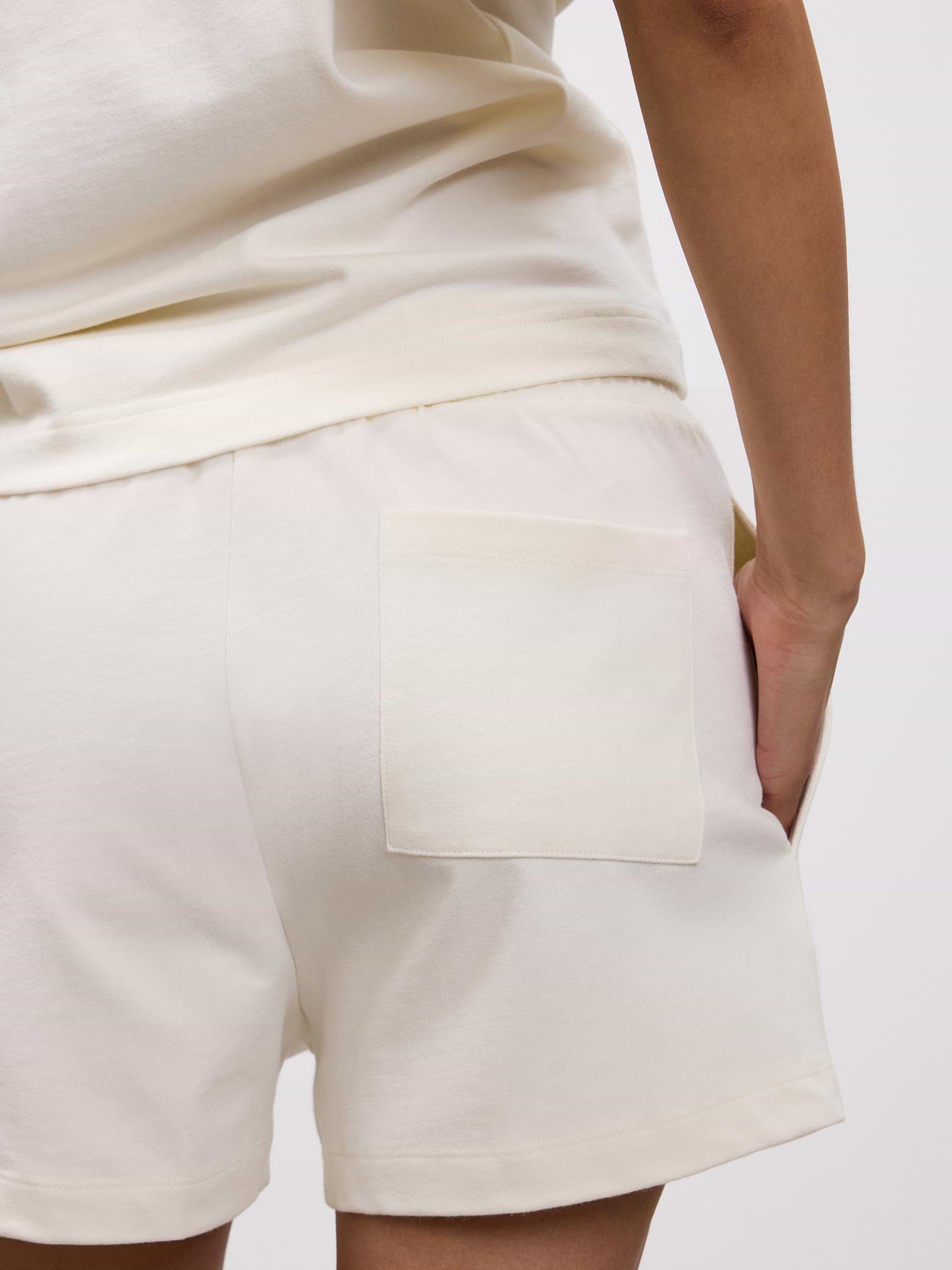 Womens Brushed Relaxed Short in Ecru