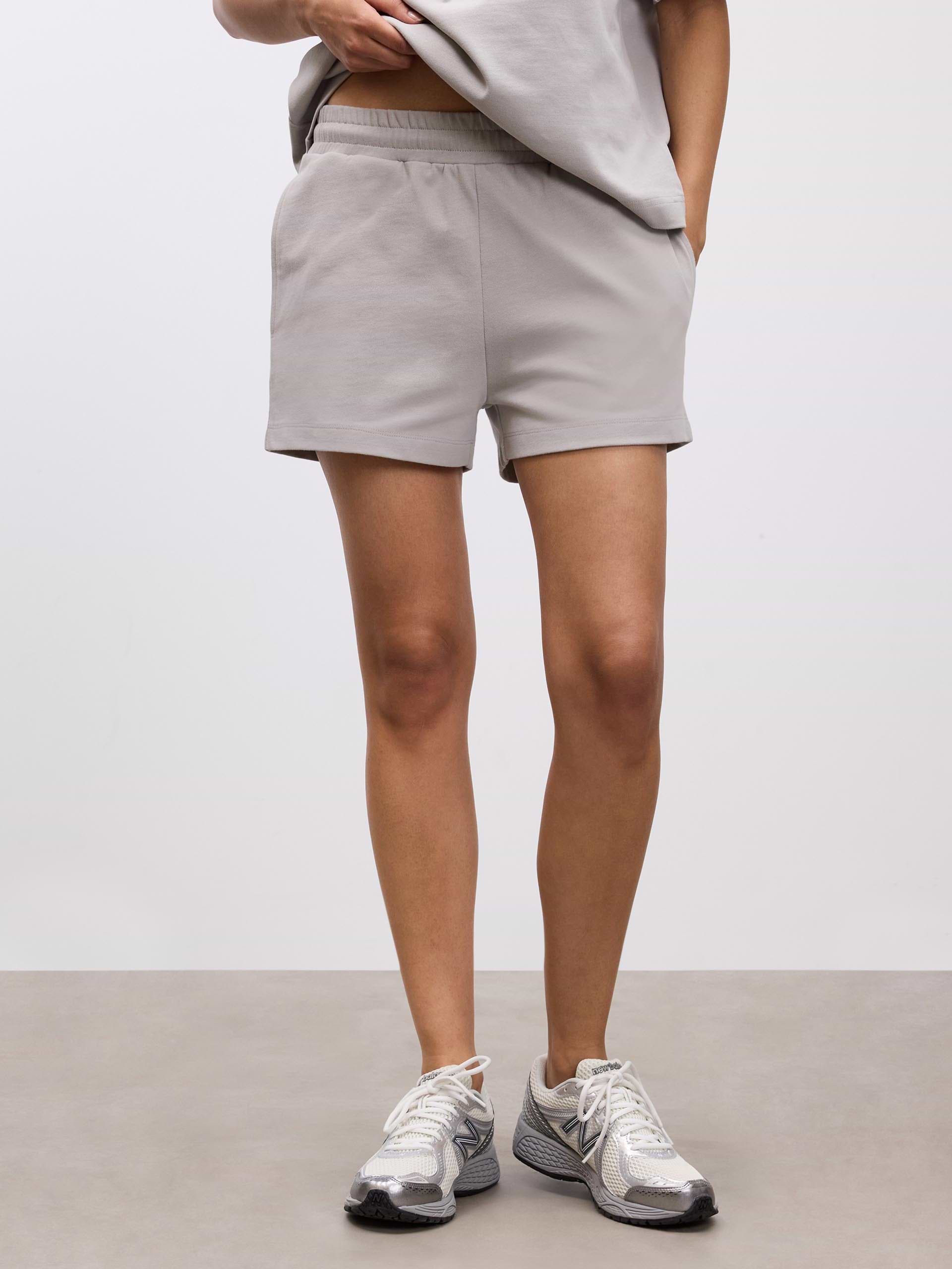 Womens Brushed Relaxed Short in Stone