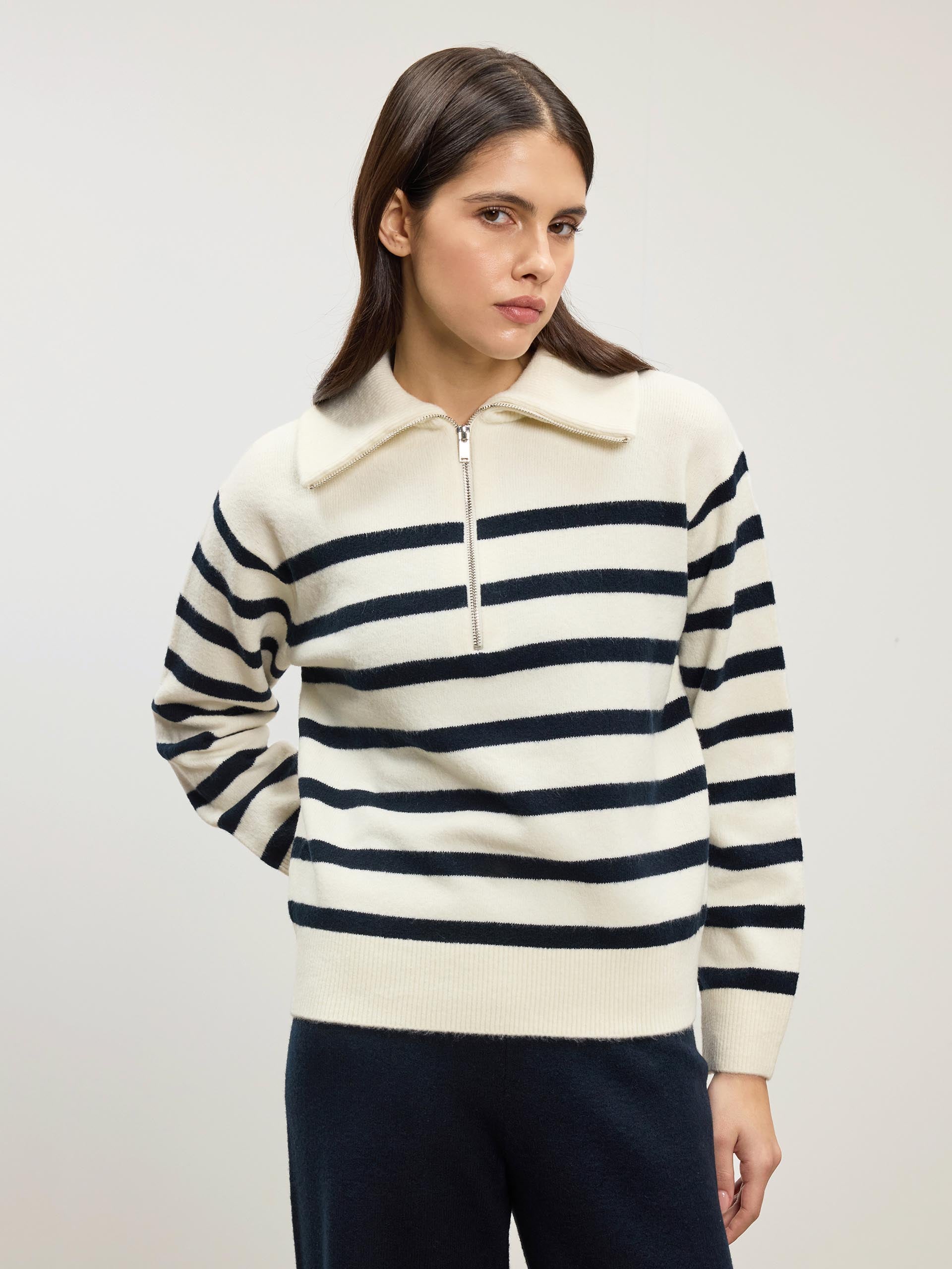 Womens Chunky Wool Stripe Half Zip in Off White Navy