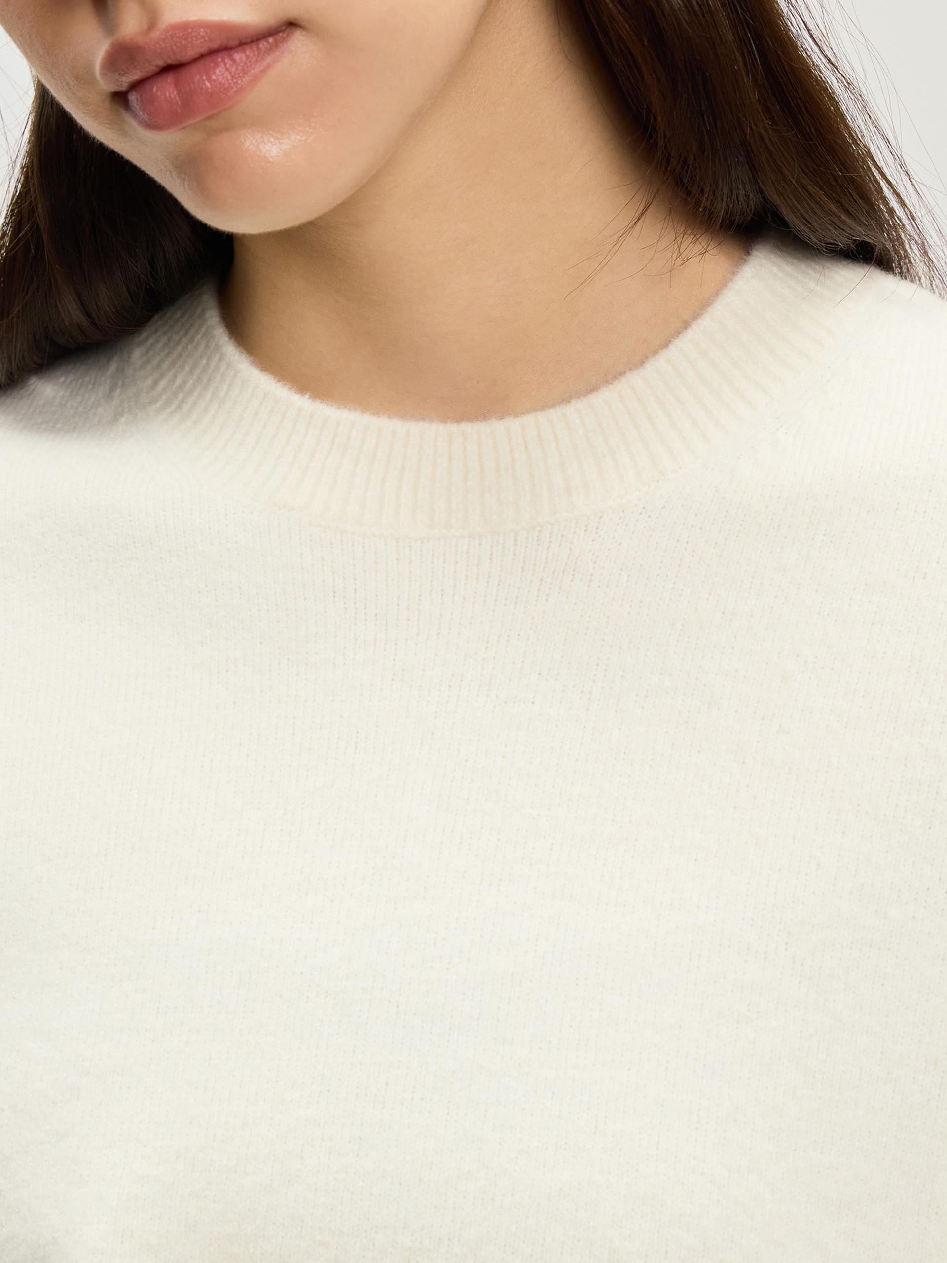 Womens Chunky Wool Sweatshirt in Ecru