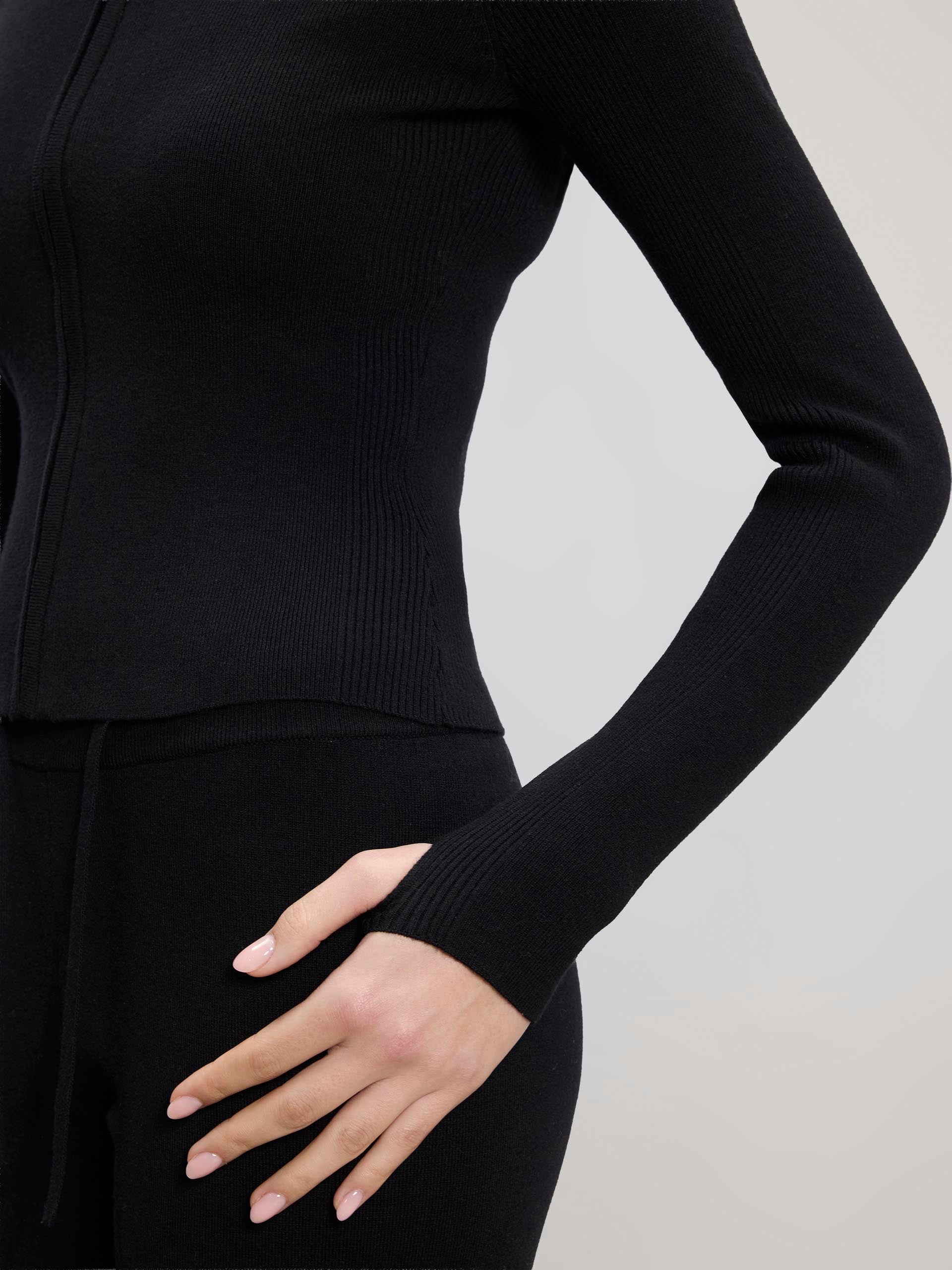 Womens Light Knit Hoodie in Black