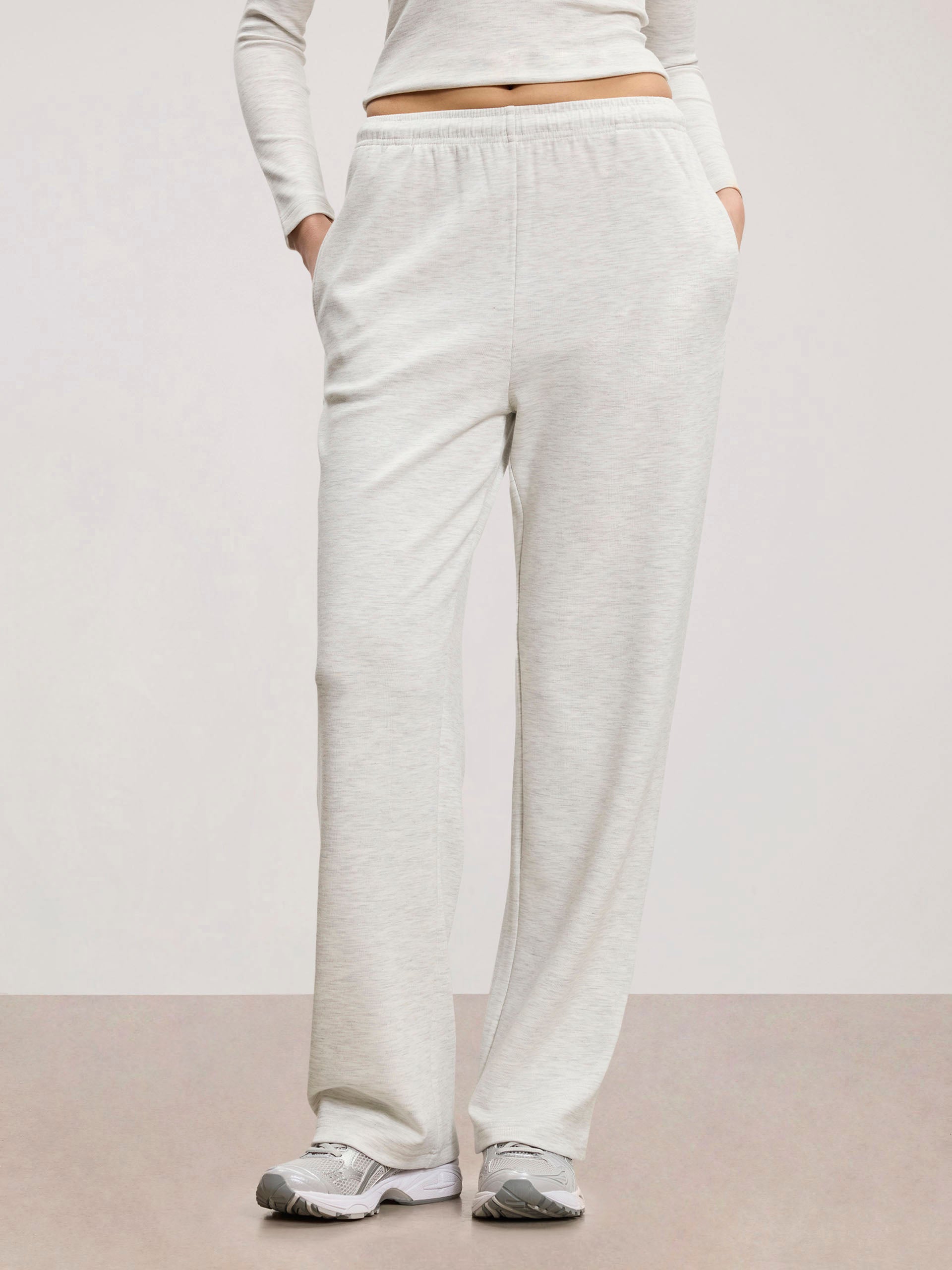 Womens Soft Interlock Jogger in Marl Grey