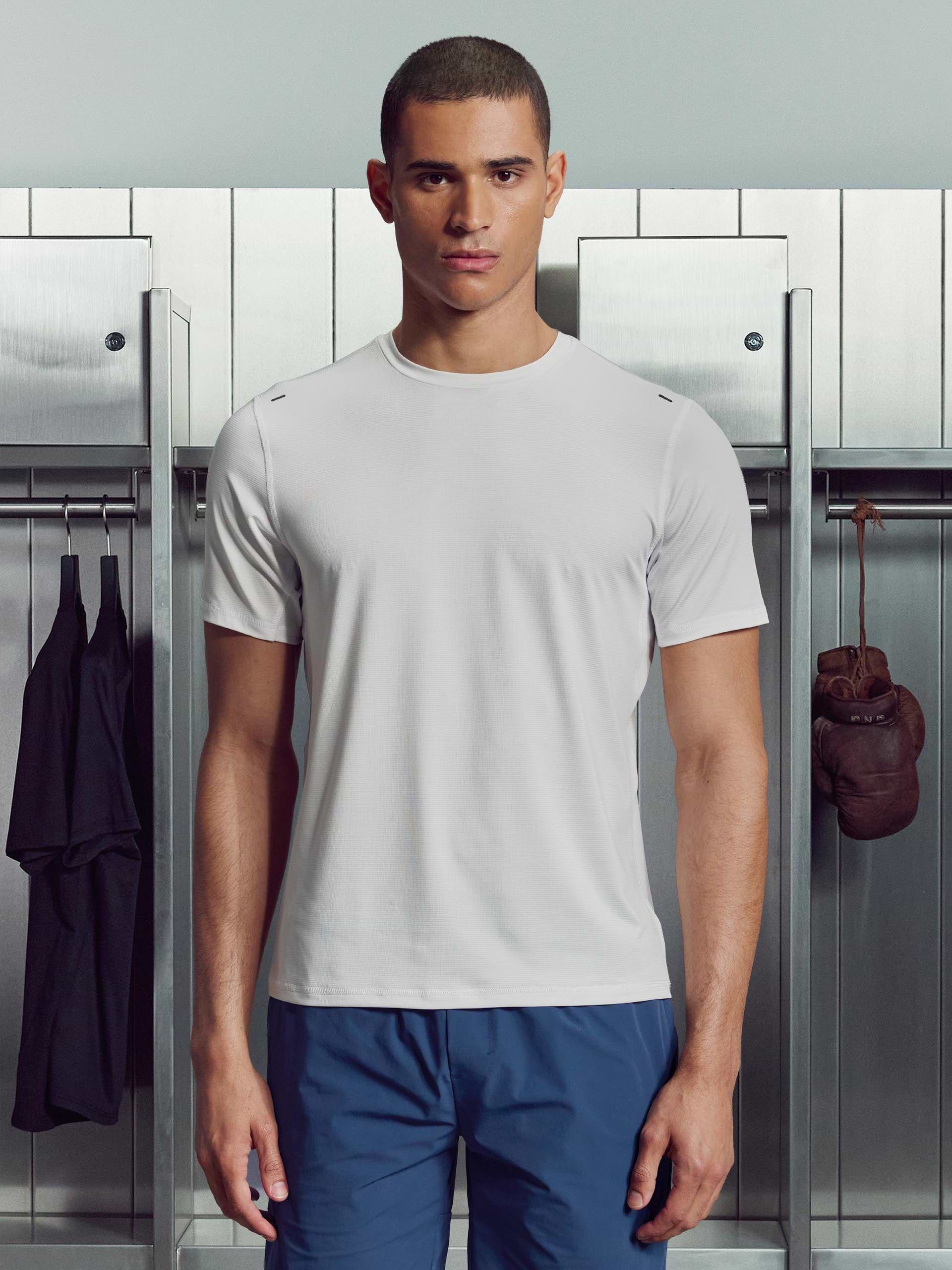 Active Essential T-Shirt in White