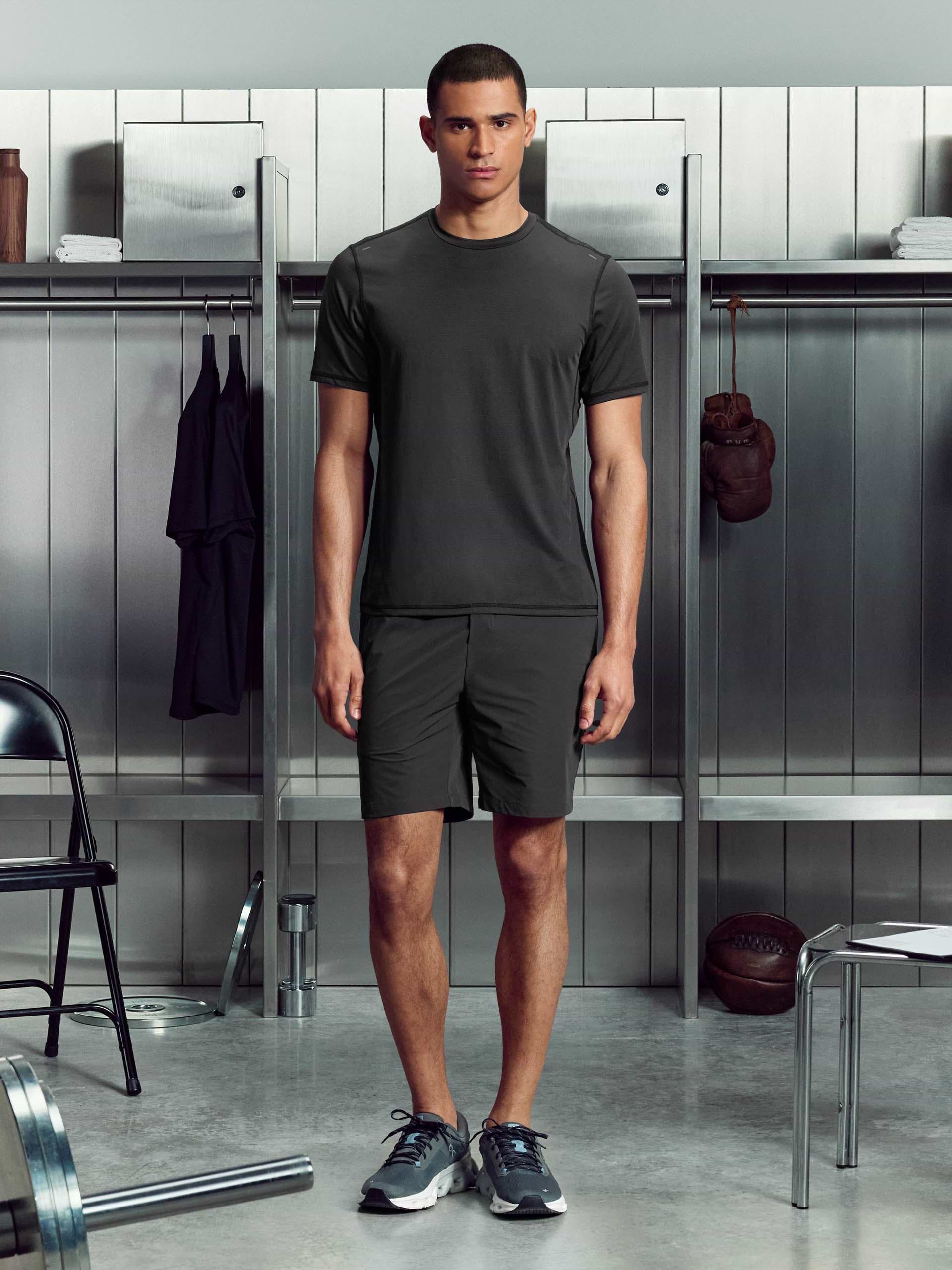 Active Short in Grey