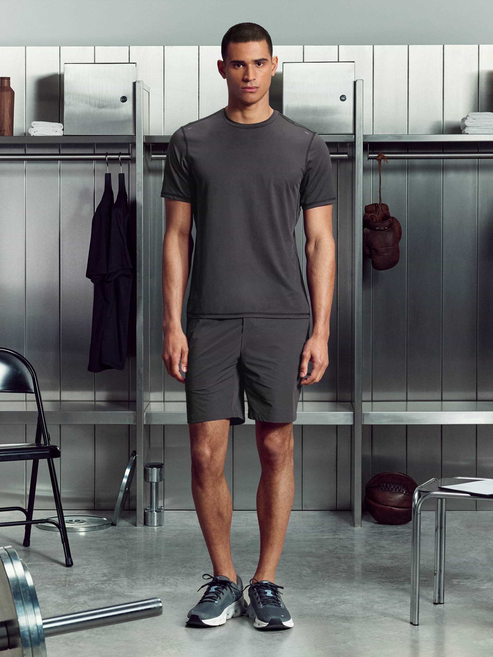 Active Short in Grey