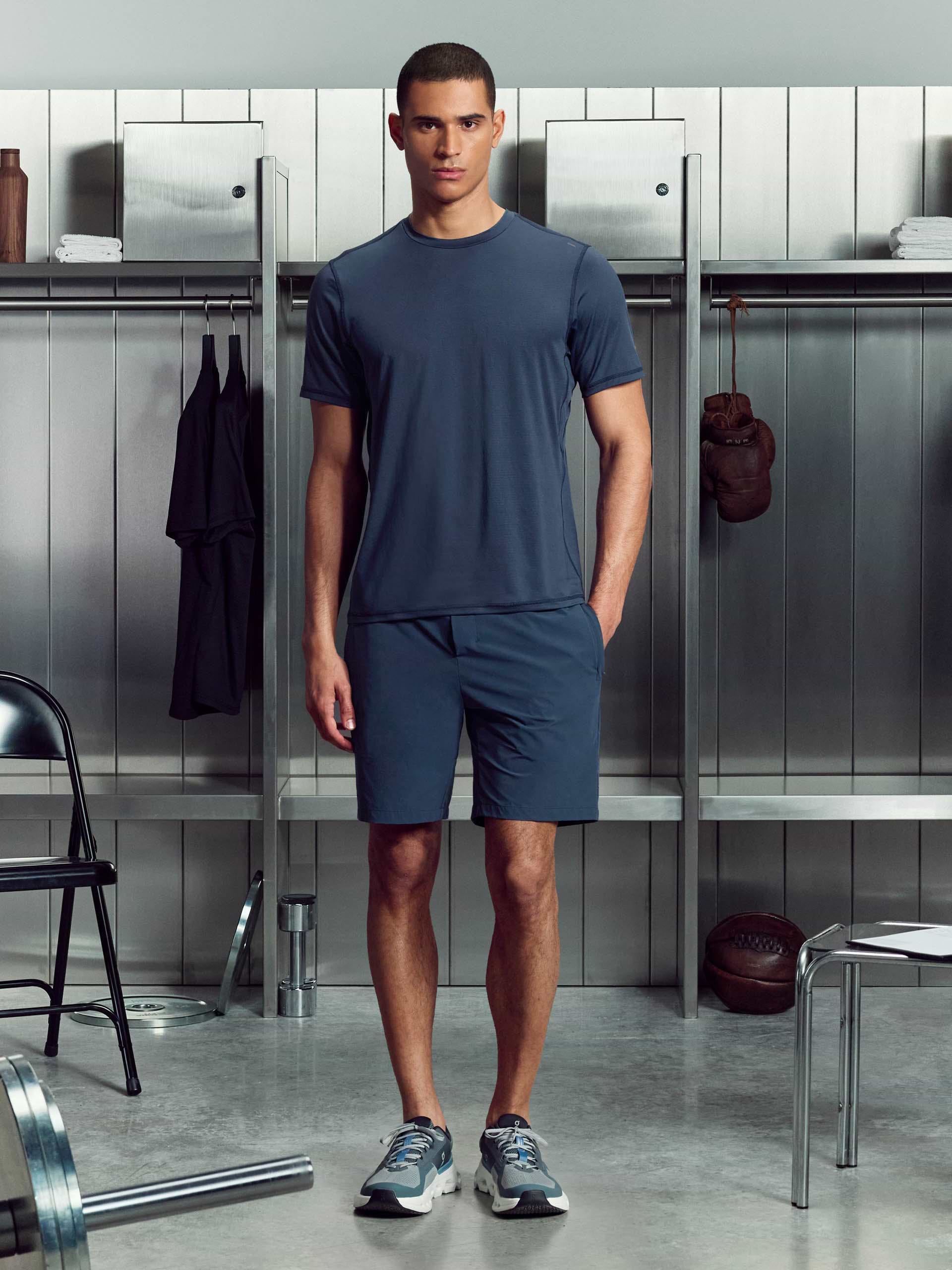 Active Short in Steel Blue