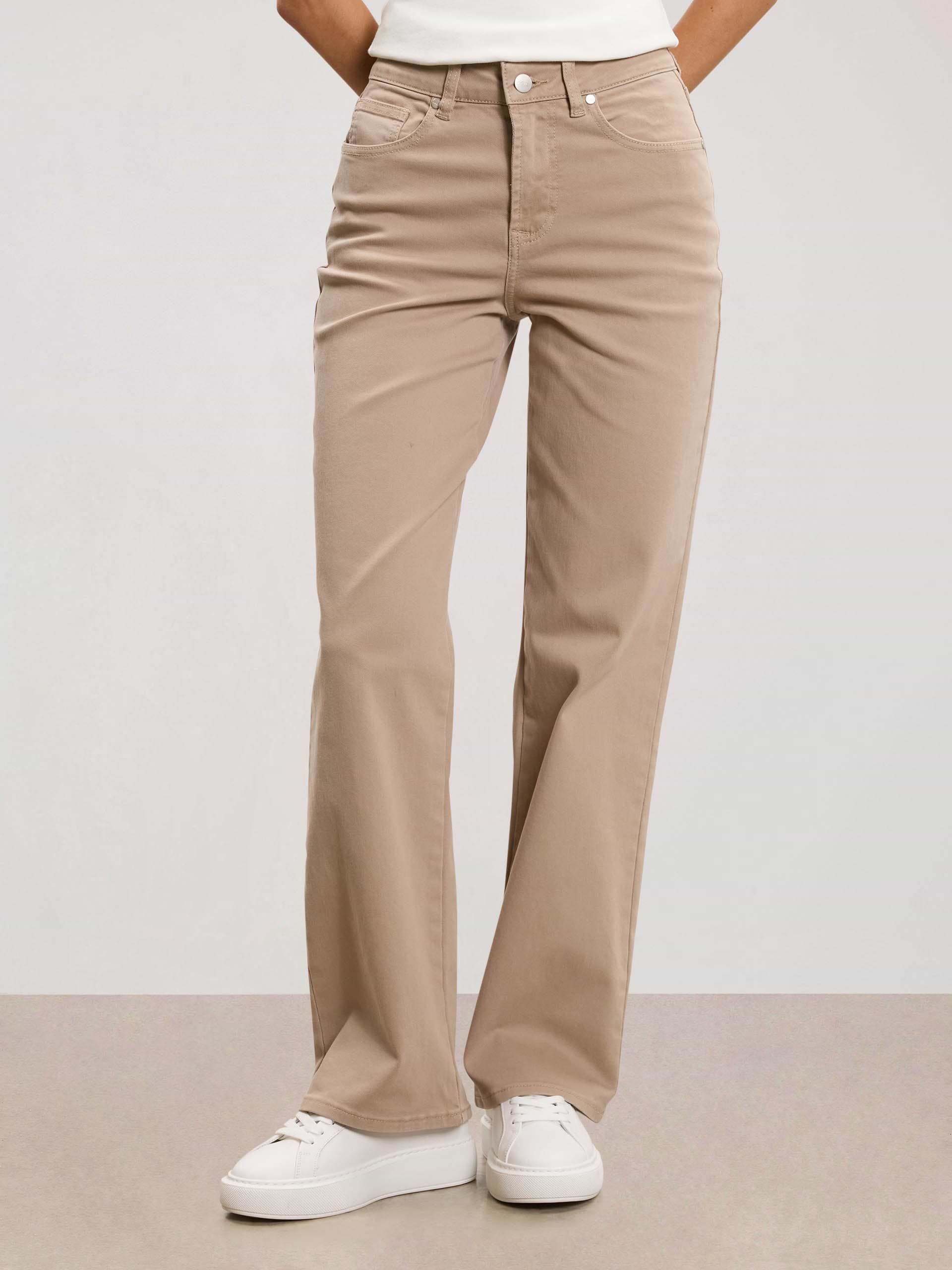 Womens Straight Leg Denim Jeans in Dark Stone