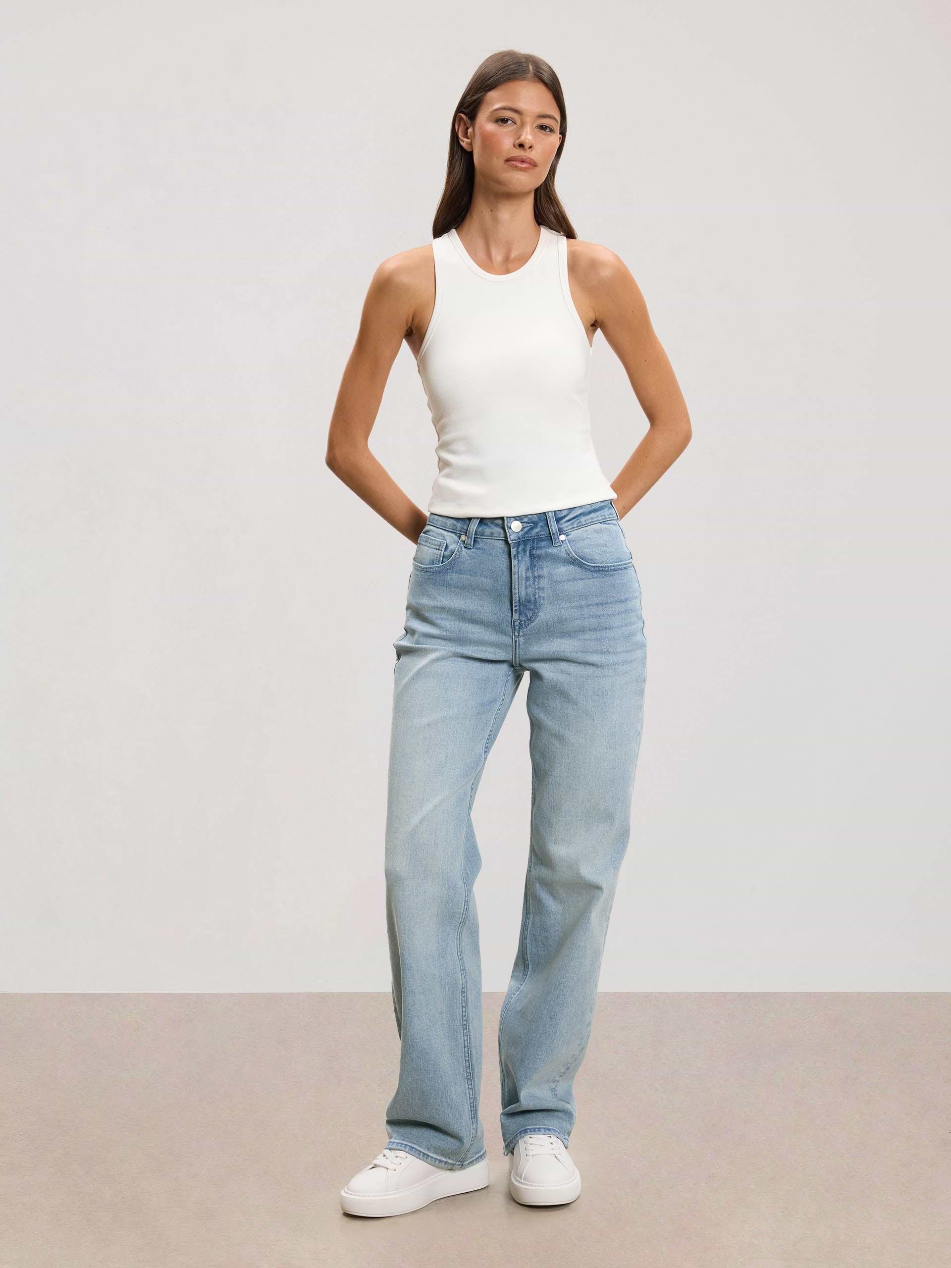 Womens Straight Leg Denim Jeans in Light Blue