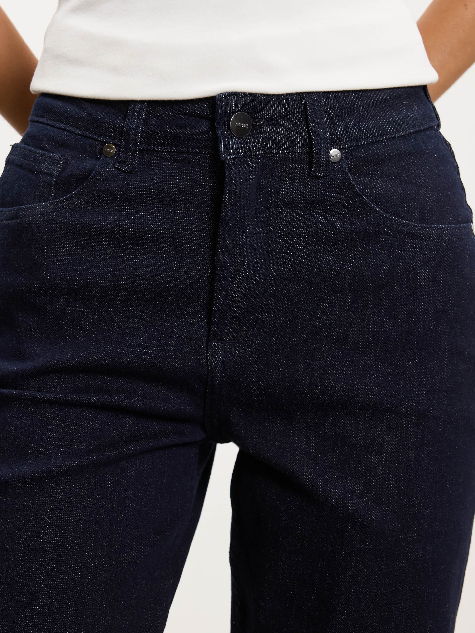 Womens Straight Leg Denim Jeans in Solid Dark Blue