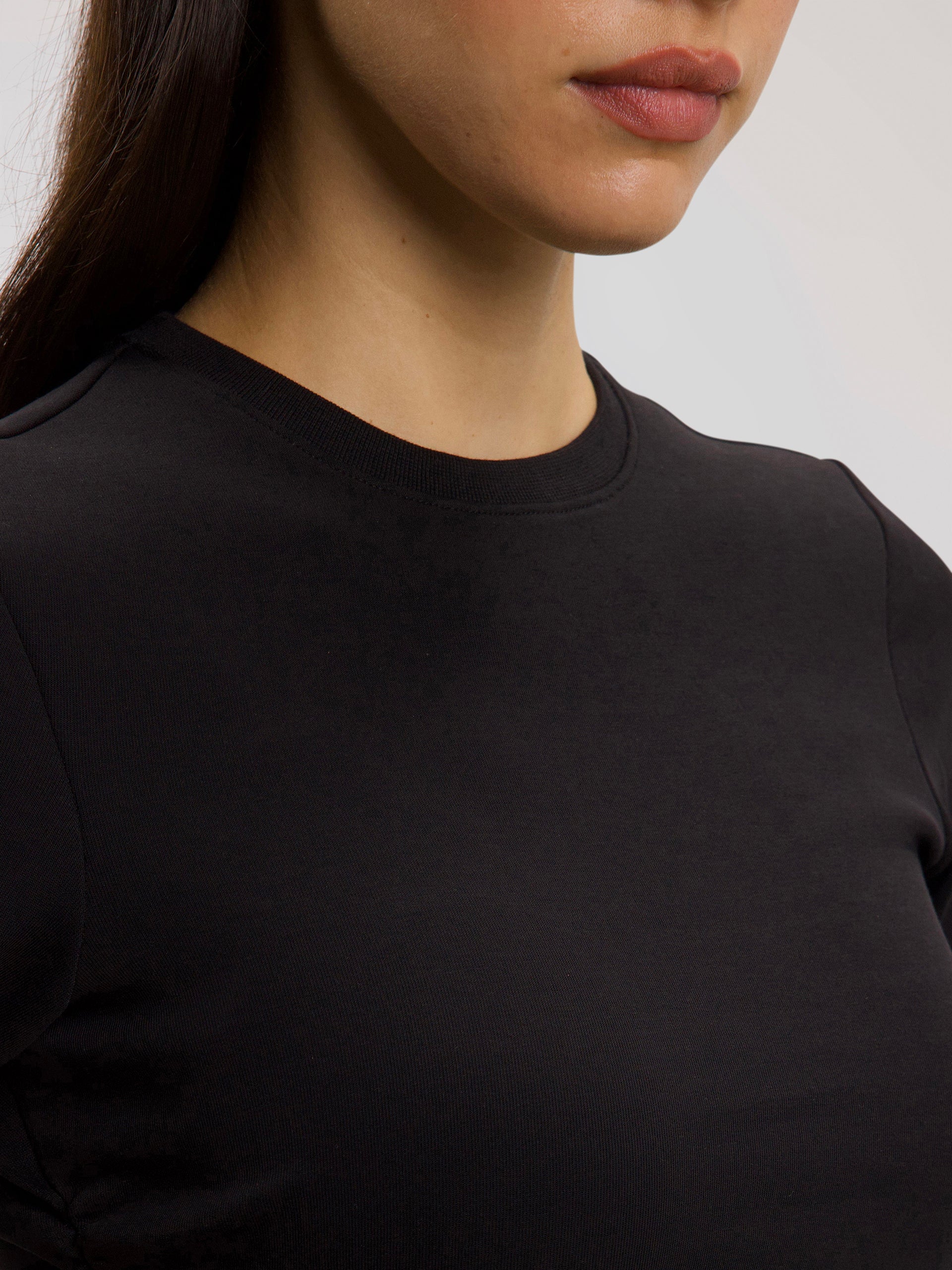 Womens Luxe Fitted Waist T-Shirt in Black