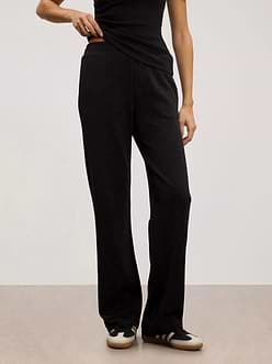 Womens Luxe Straight Leg Jogger in Black