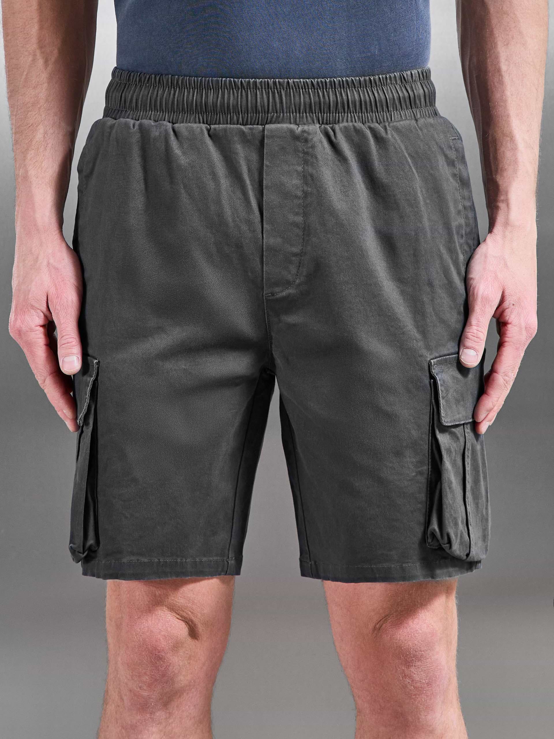 3D Cotton Cargo Short in Grey