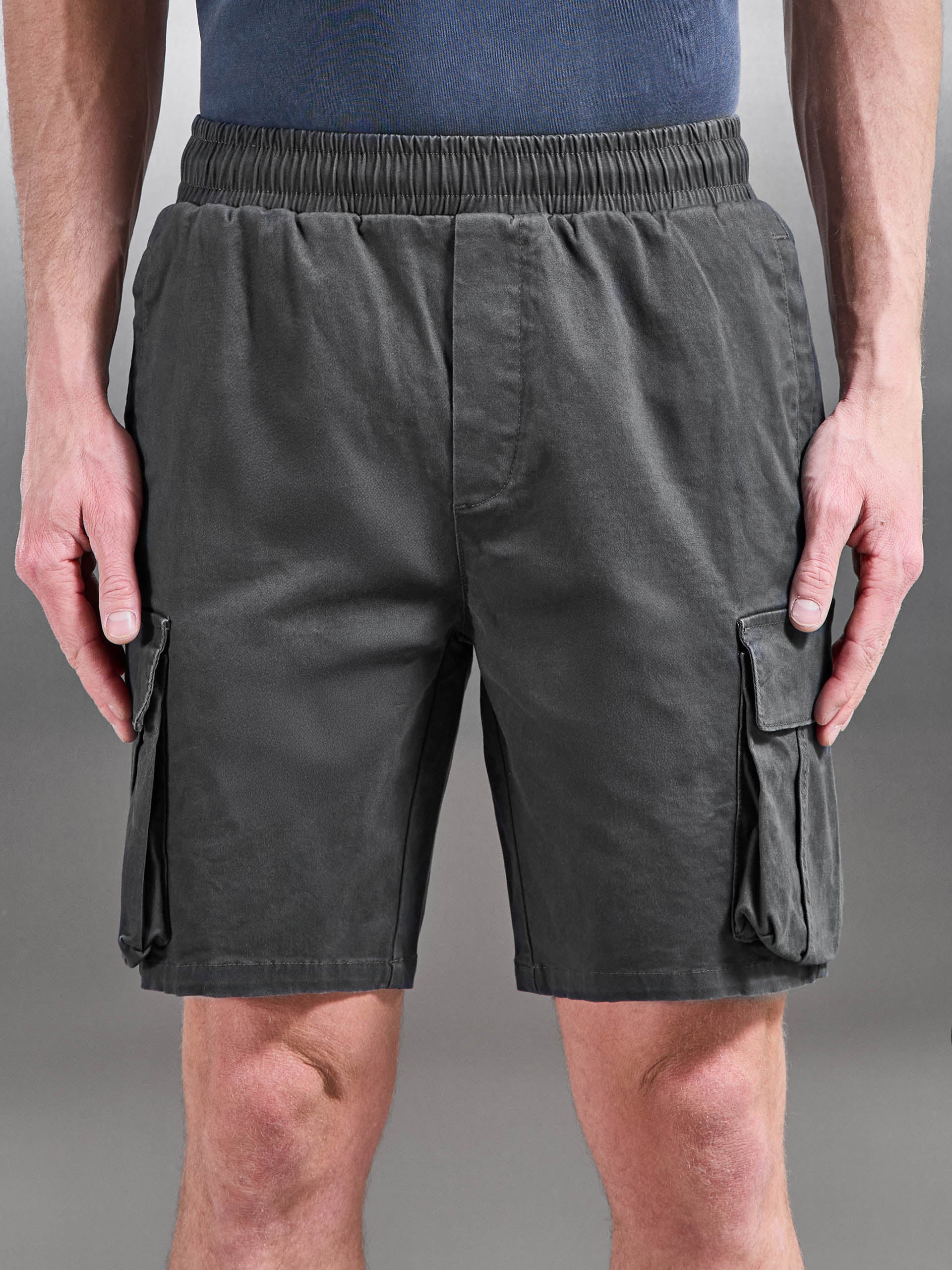 3D Cotton Cargo Short in Grey