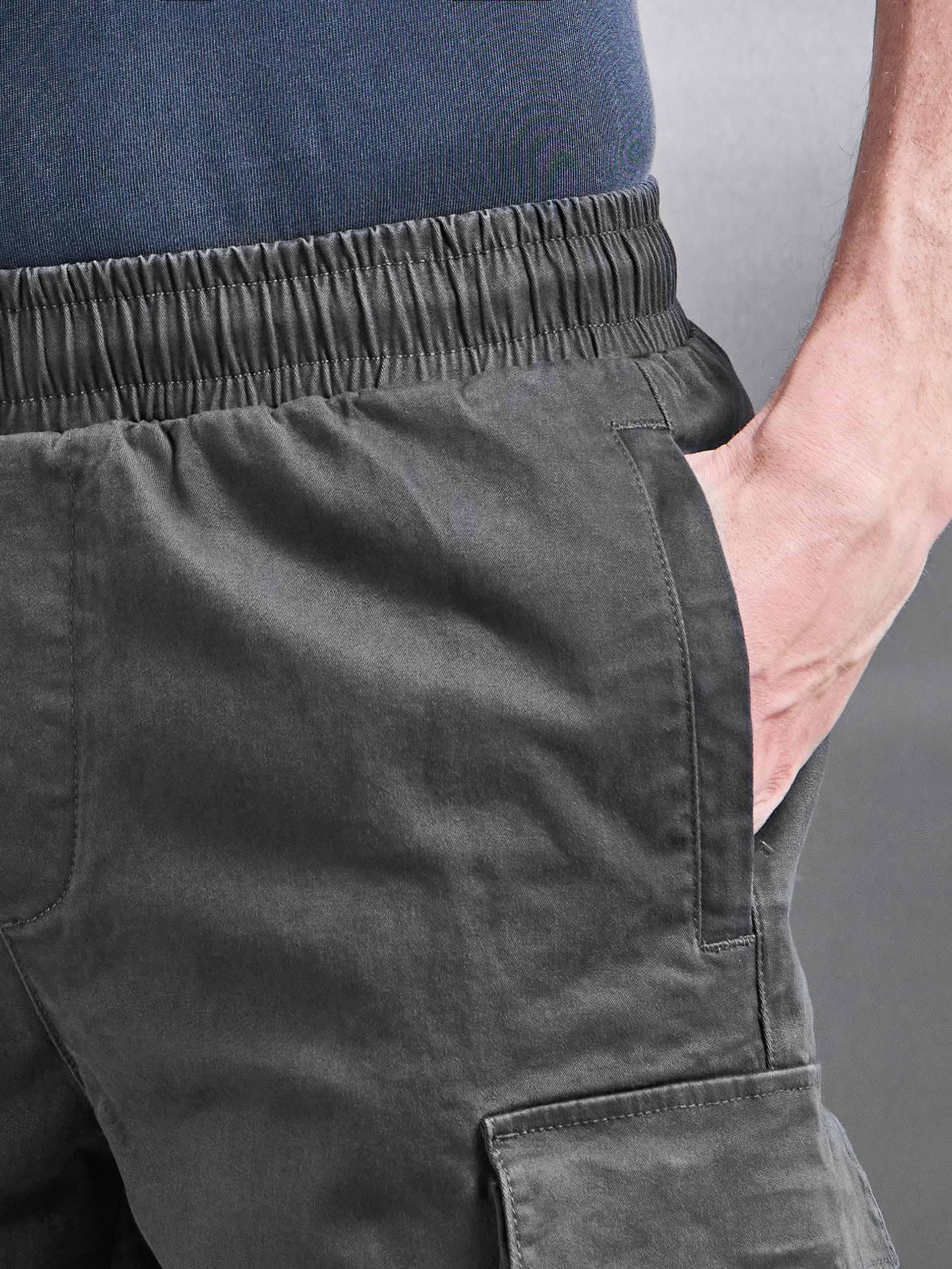 3D Cotton Cargo Short in Grey