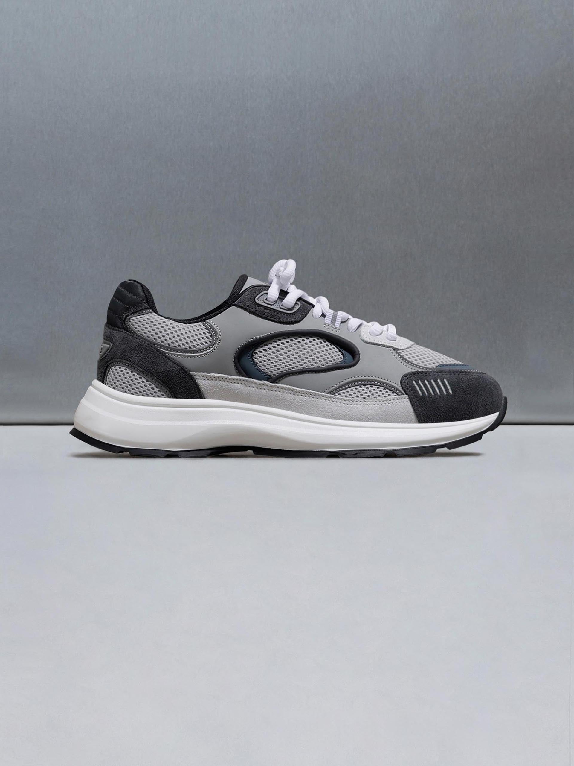 Circuit Trainer in Ocean Grey