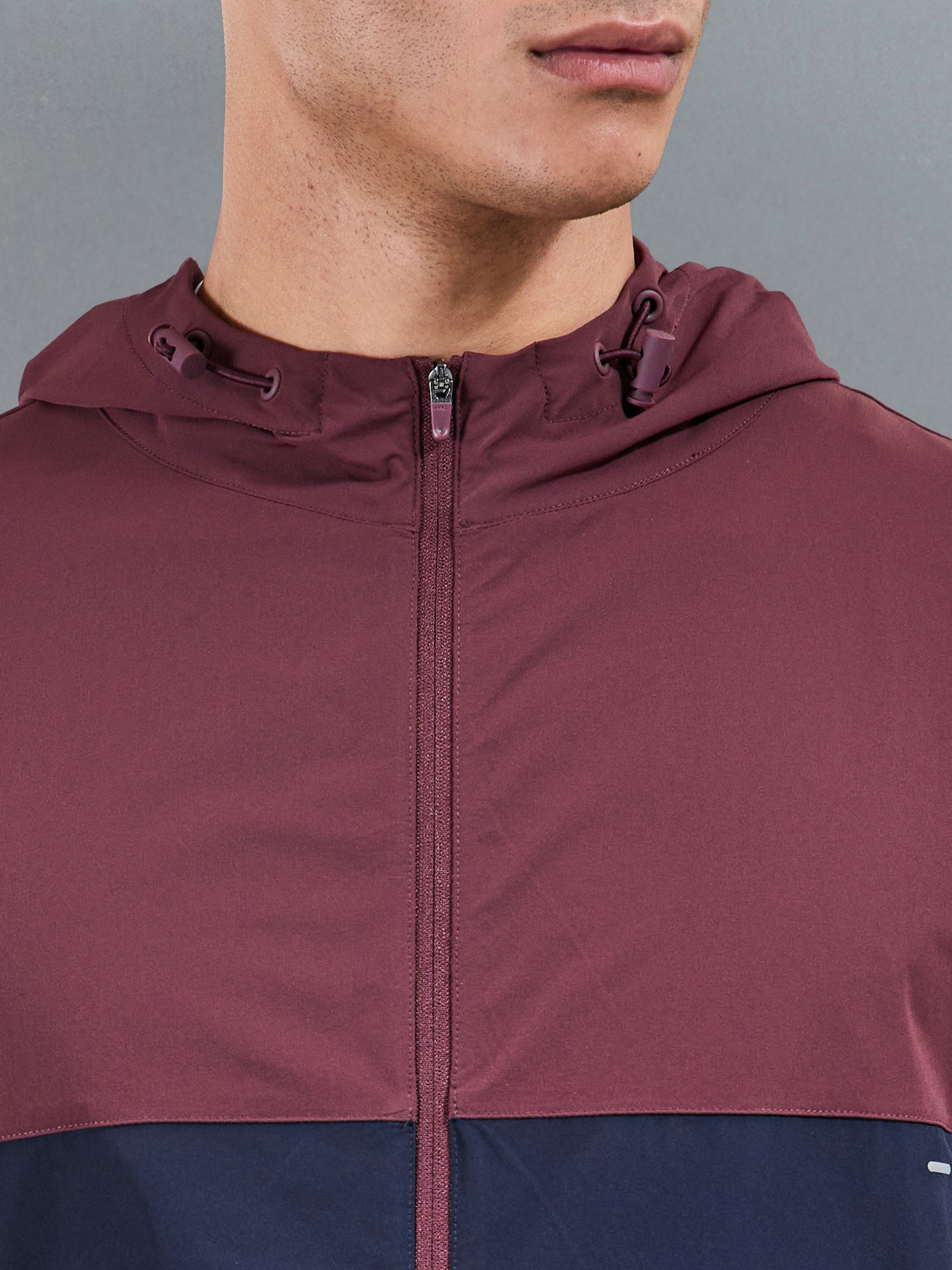 Active Colour Block Windbreaker in Burgundy