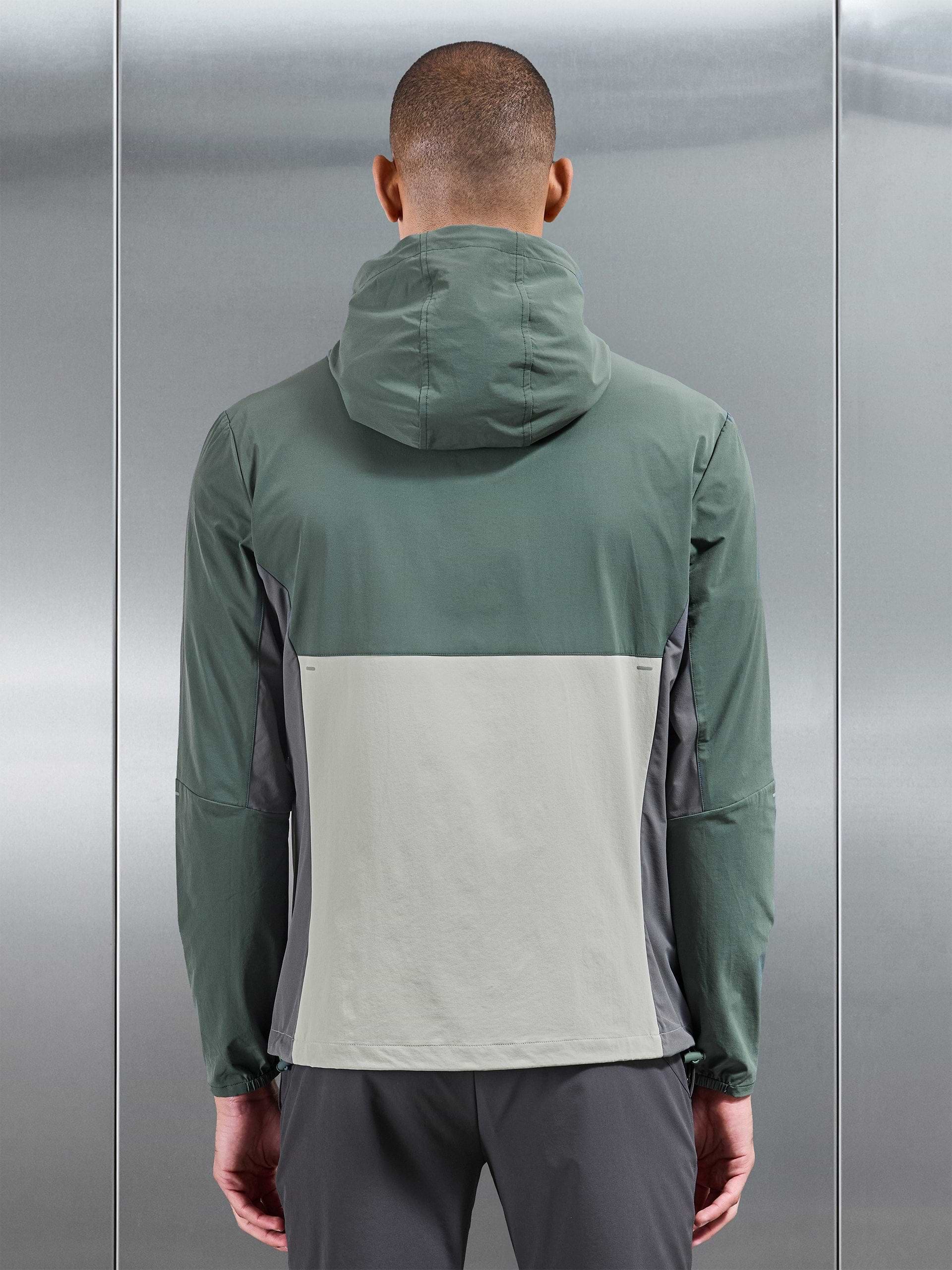 Active Colour Block Windbreaker in Rich Green