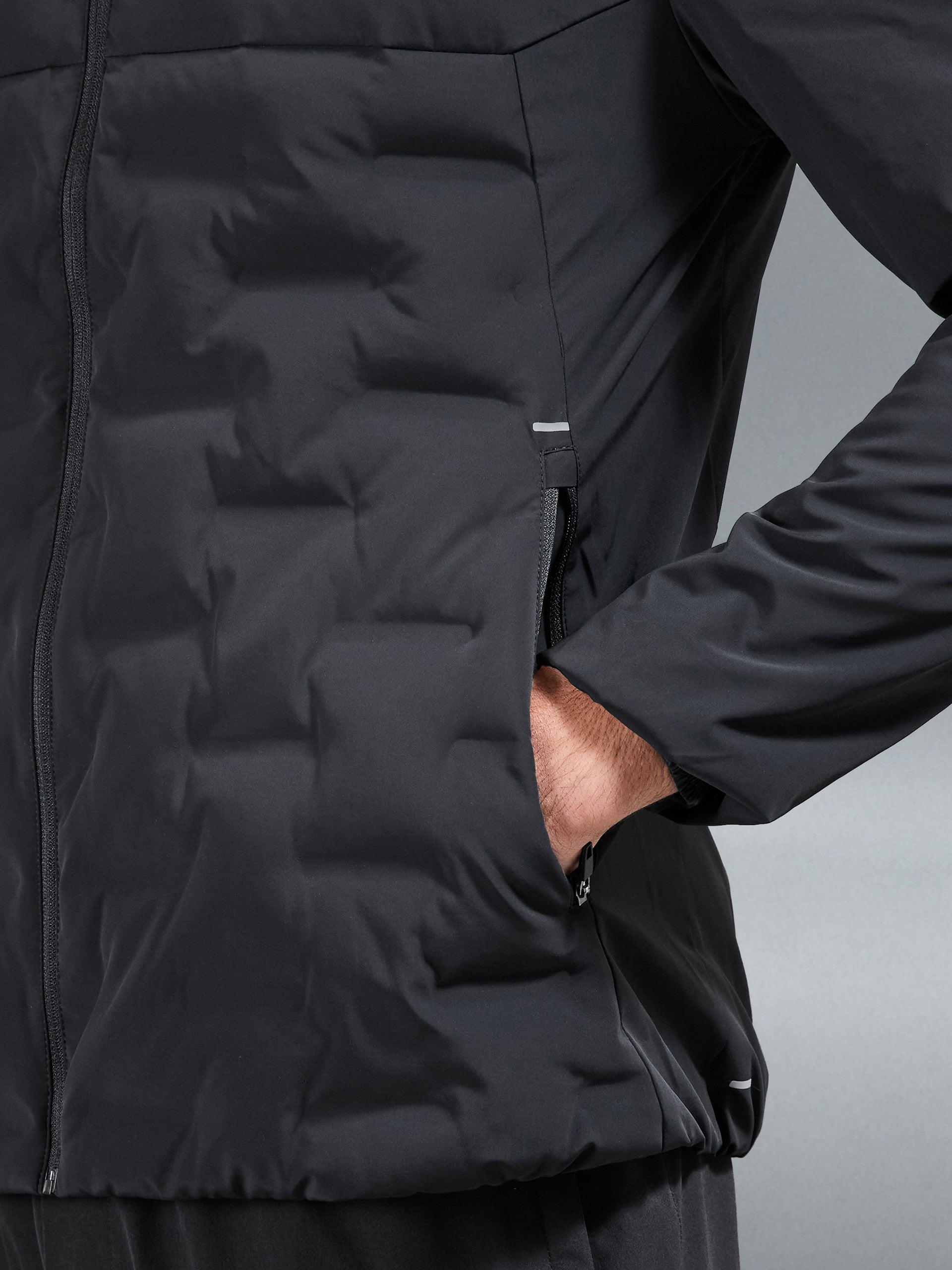 Active Quilted Windbreaker in Black