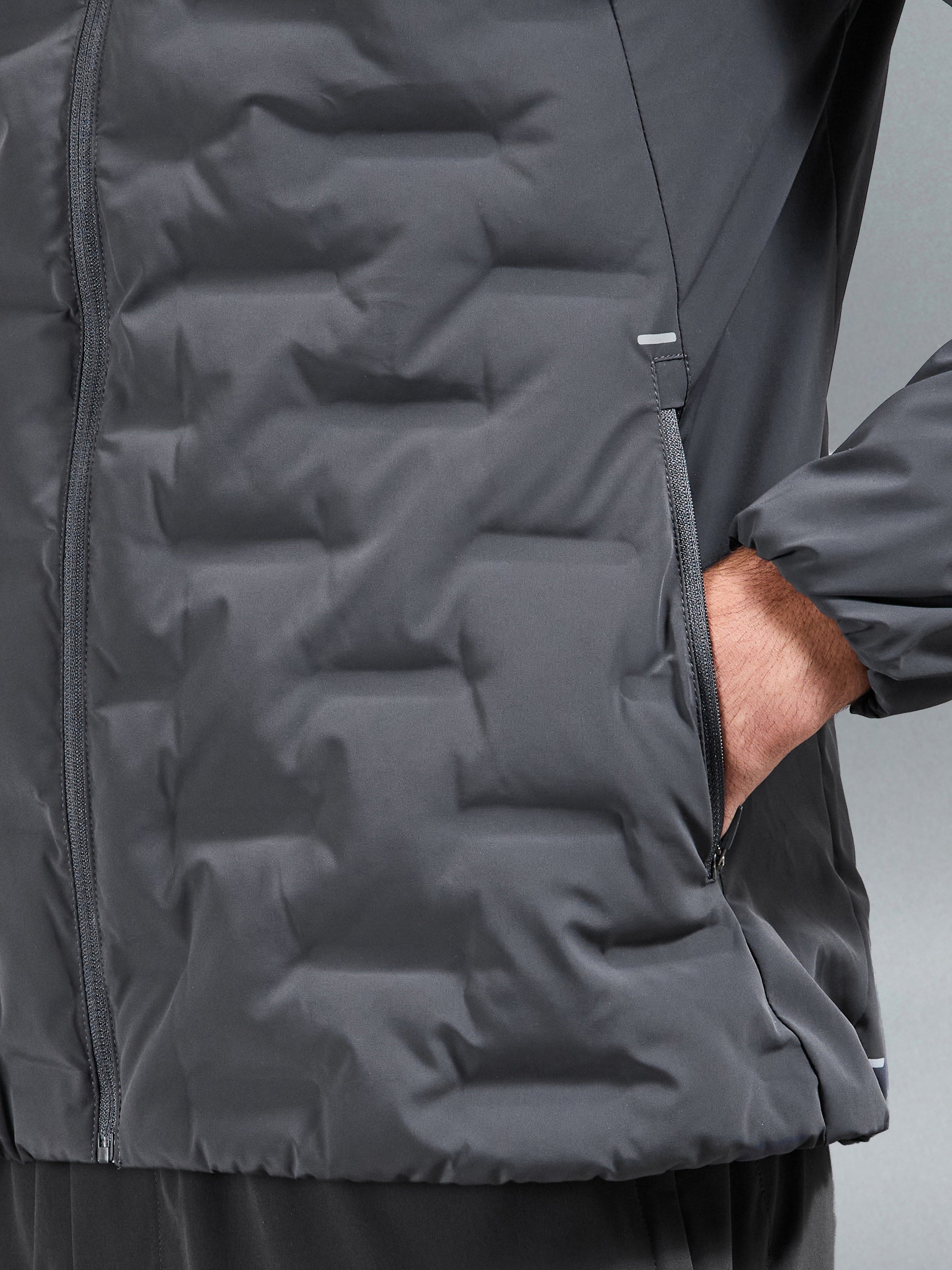 Active Quilted Windbreaker in Grey