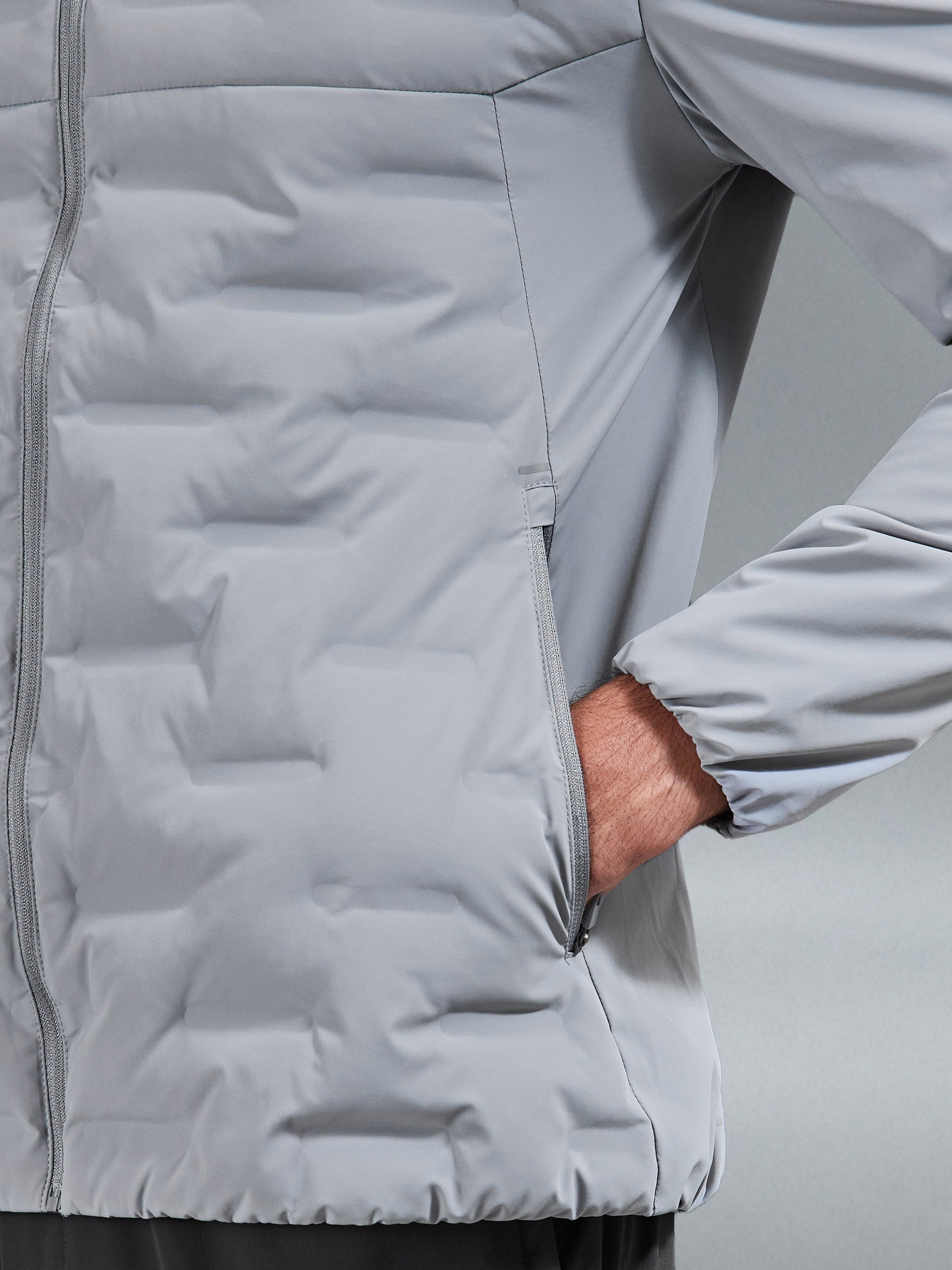 Active Quilted Windbreaker in Mid Grey