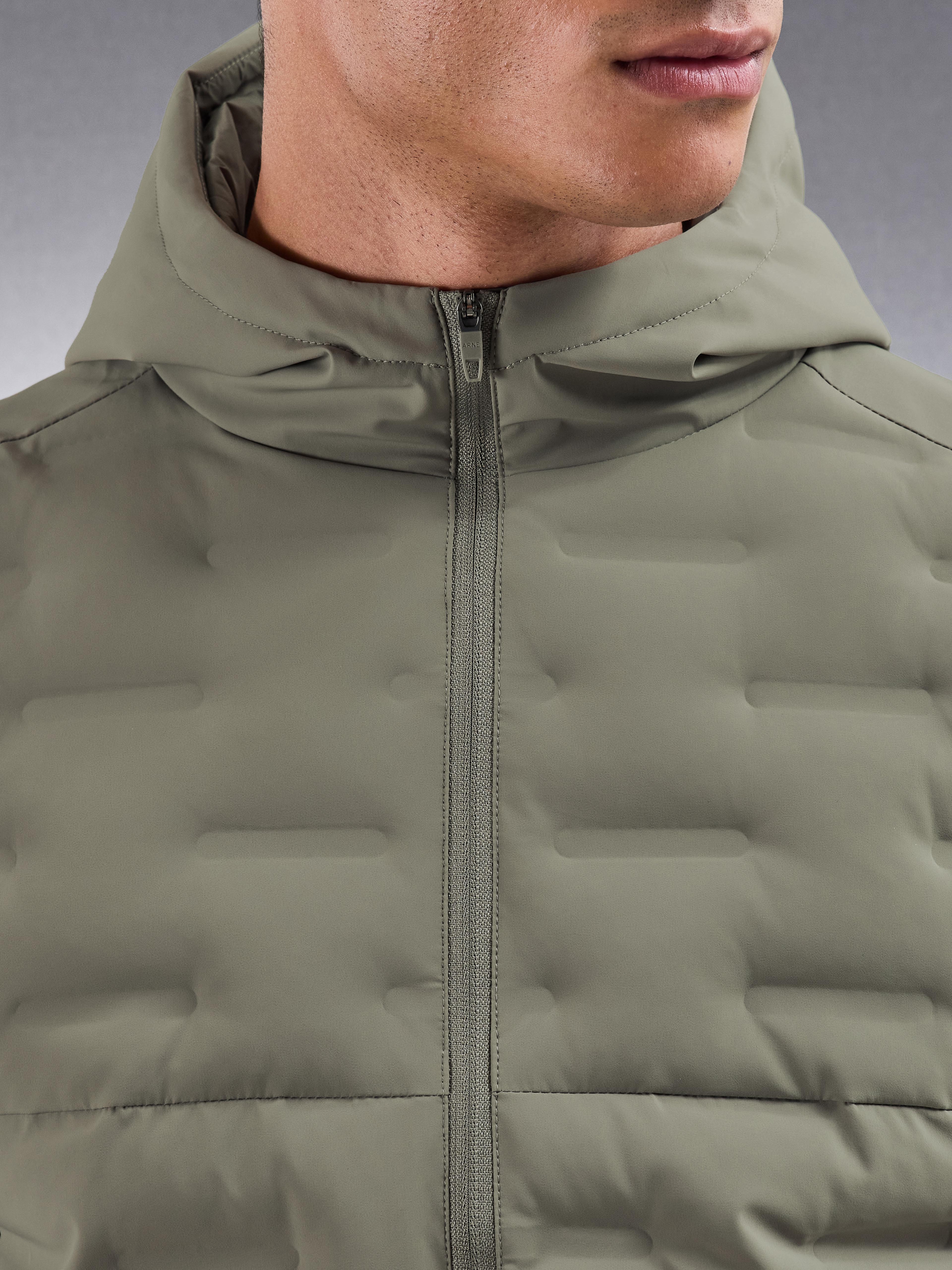Active Quilted Windbreaker in Sage