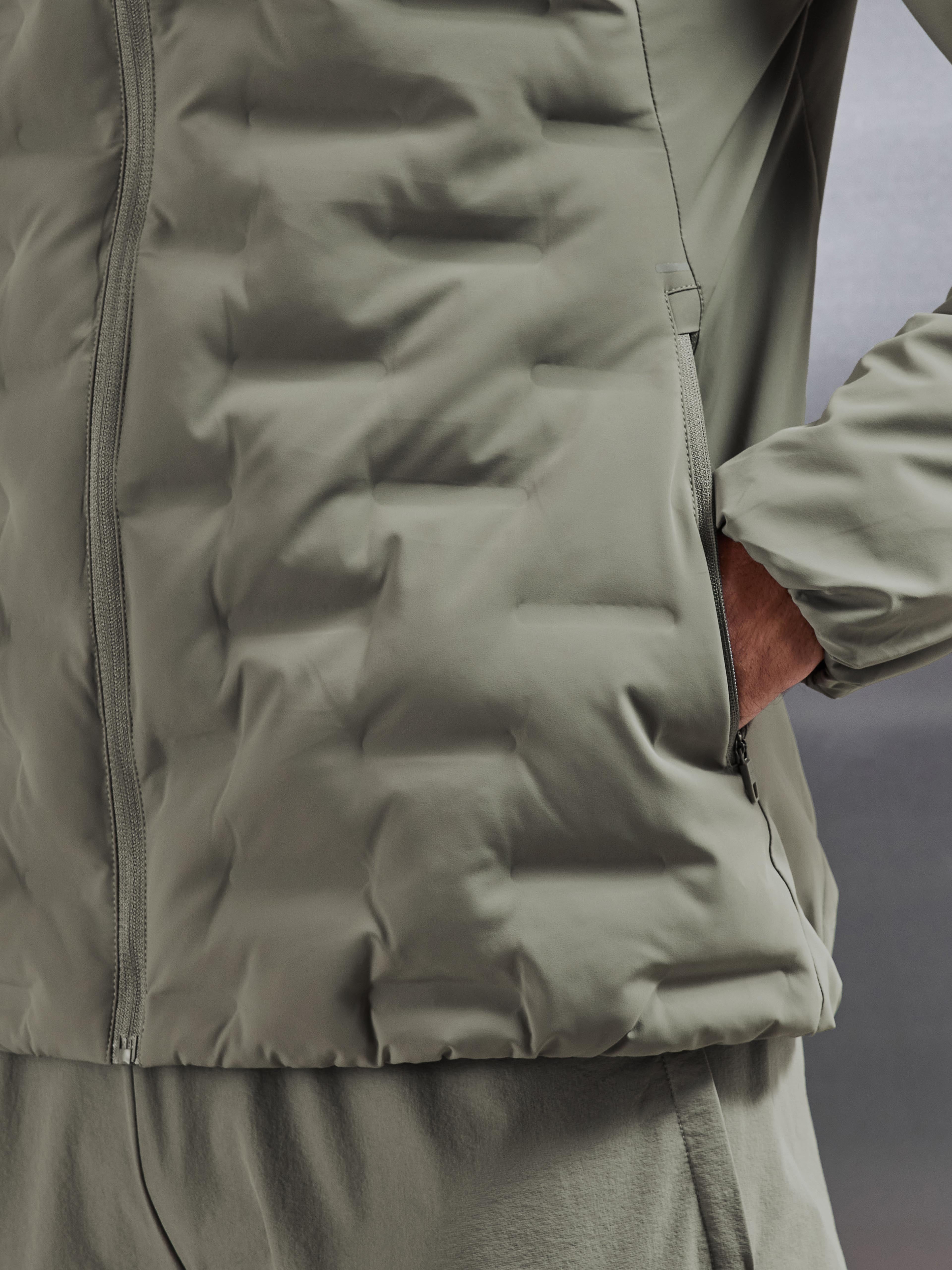 Active Quilted Windbreaker in Sage