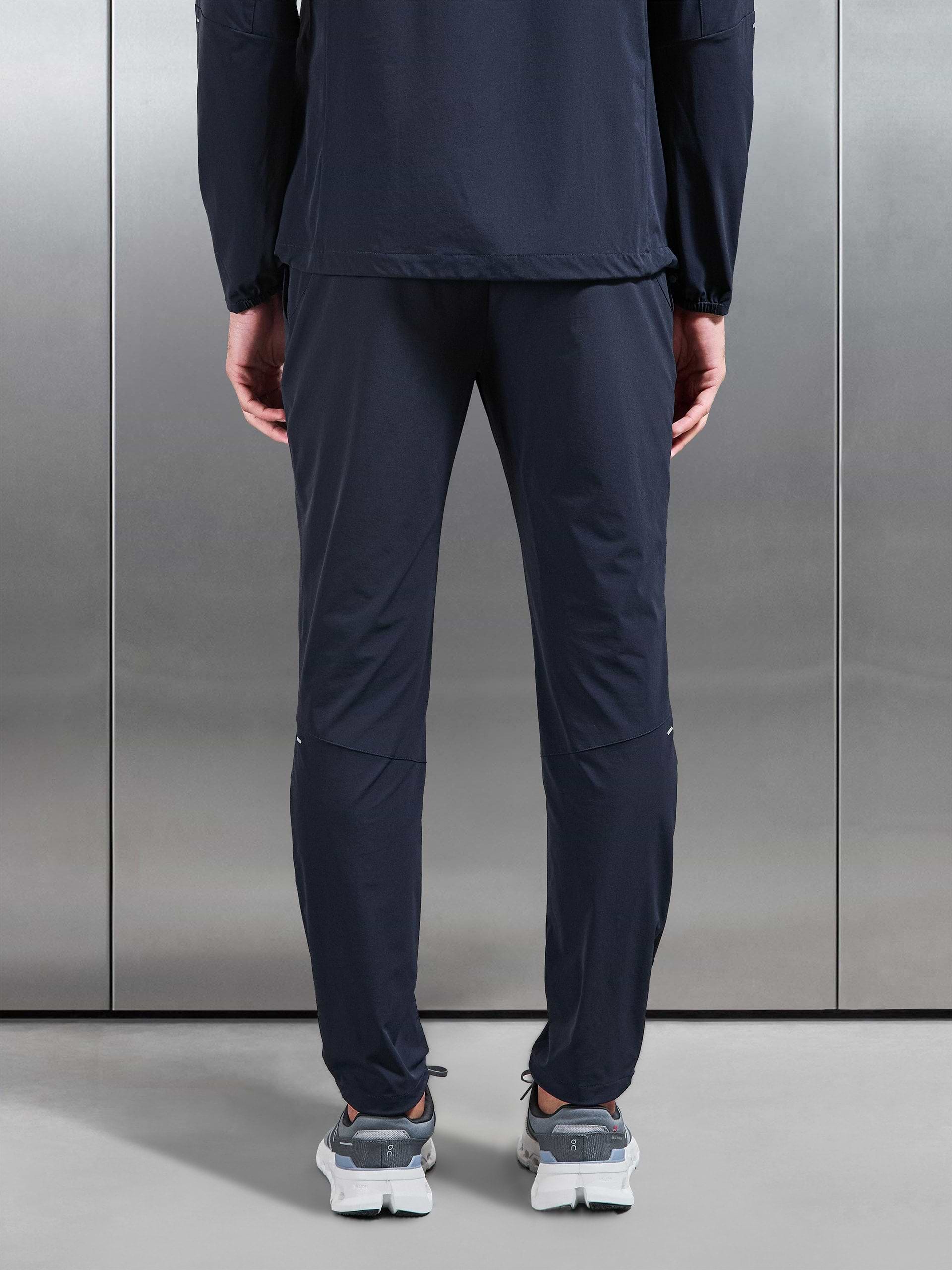 Active Trackpant in Navy